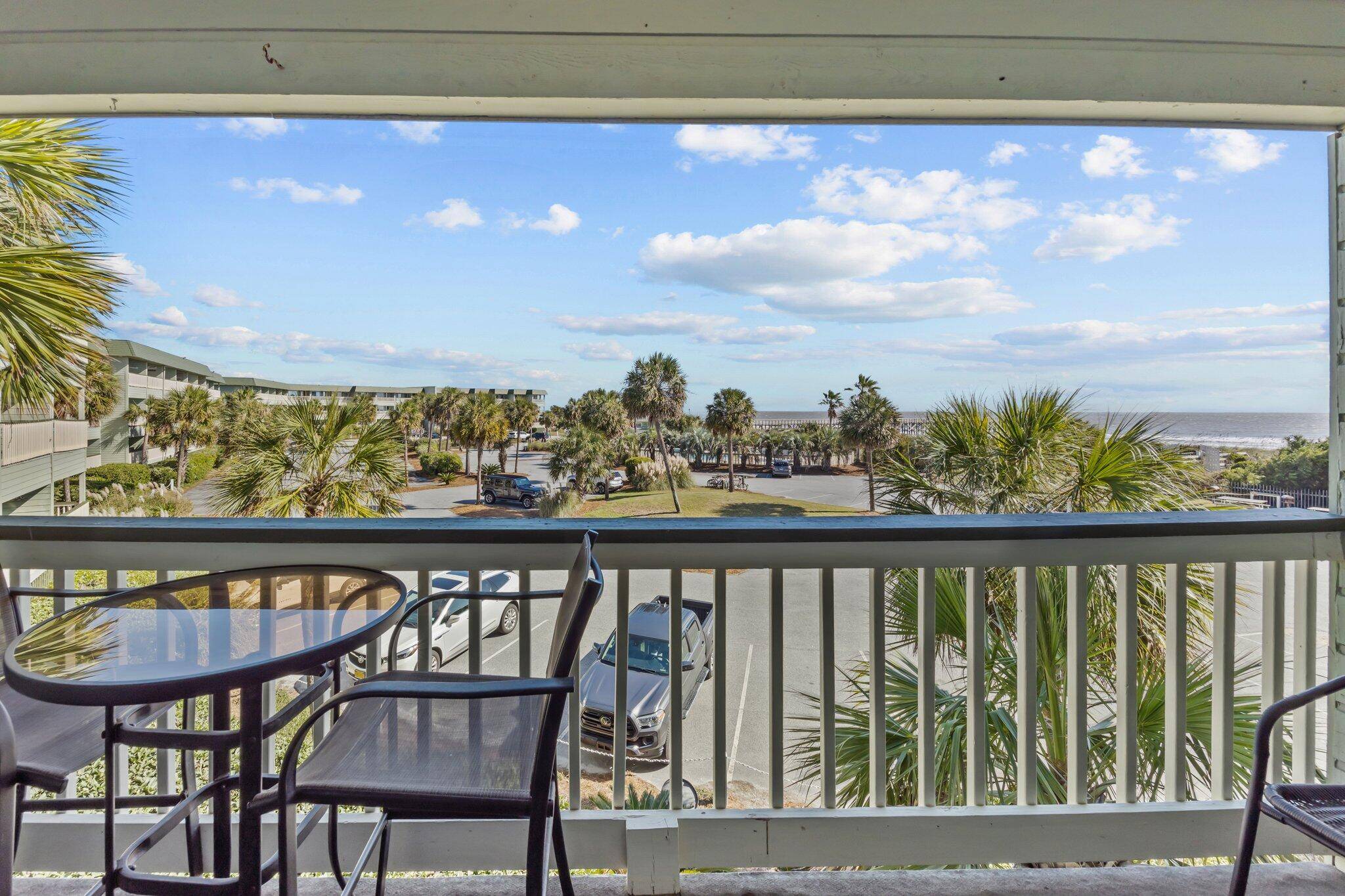 Isle Of Palms, SC 29451,1300 Ocean Blvd #238
