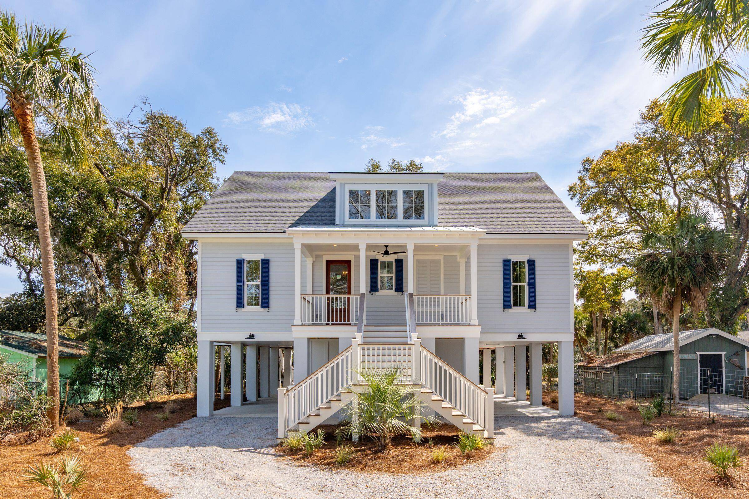 Edisto Island, SC 29438,806 Jungle Rd