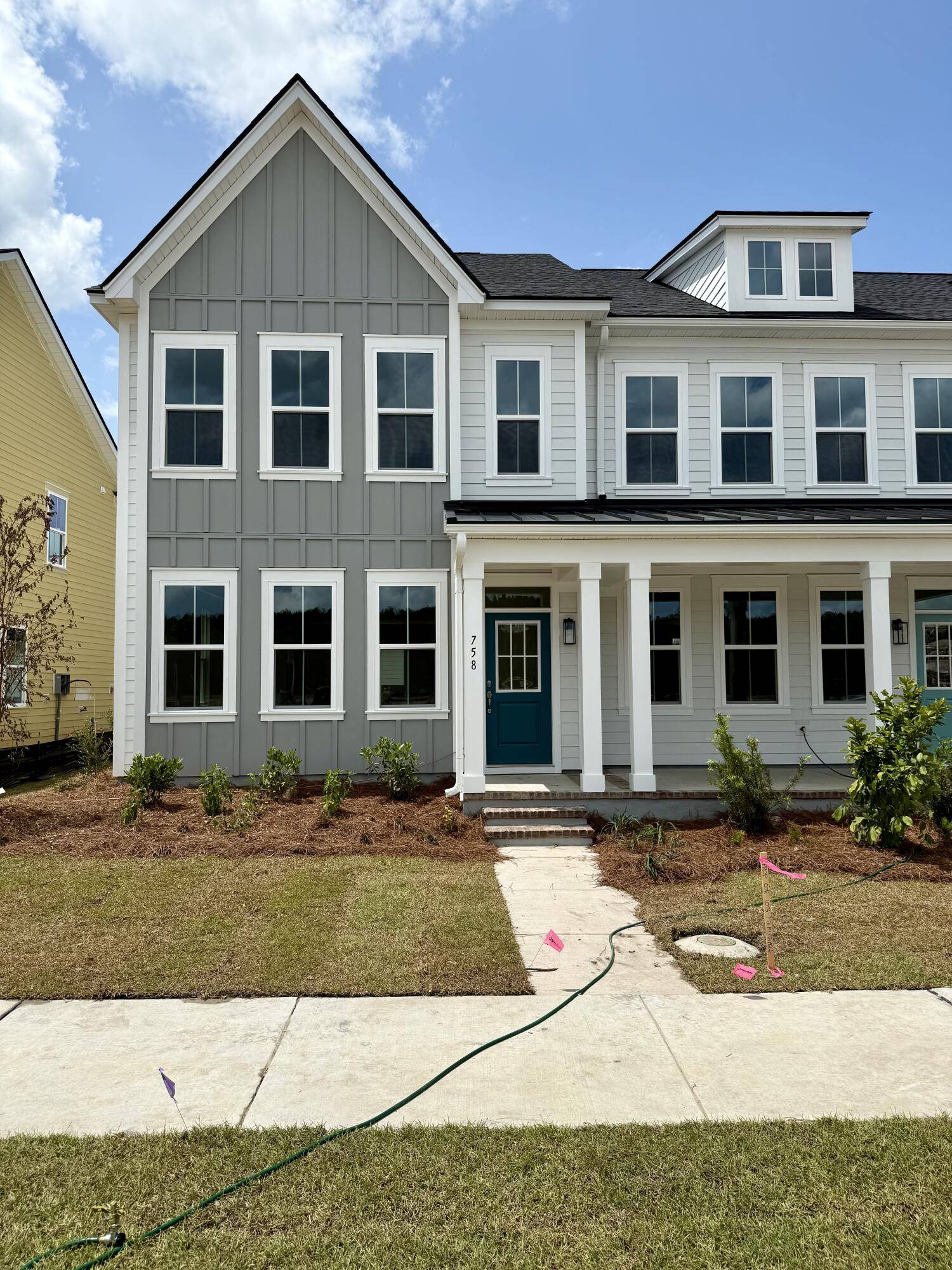 Summerville, SC 29486,758 Blueway Ave