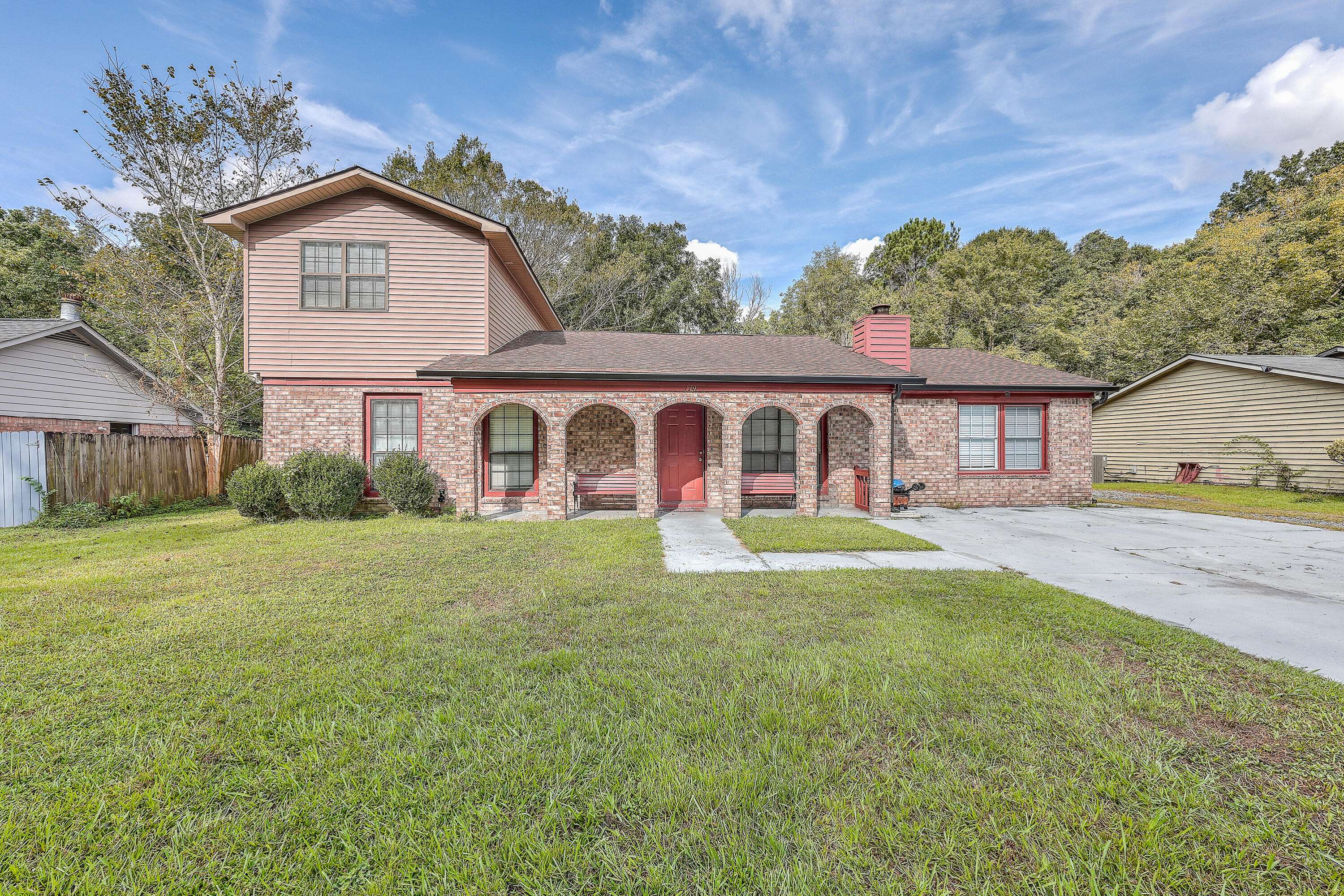 North Charleston, SC 29420,7791 Peppercorn Ln