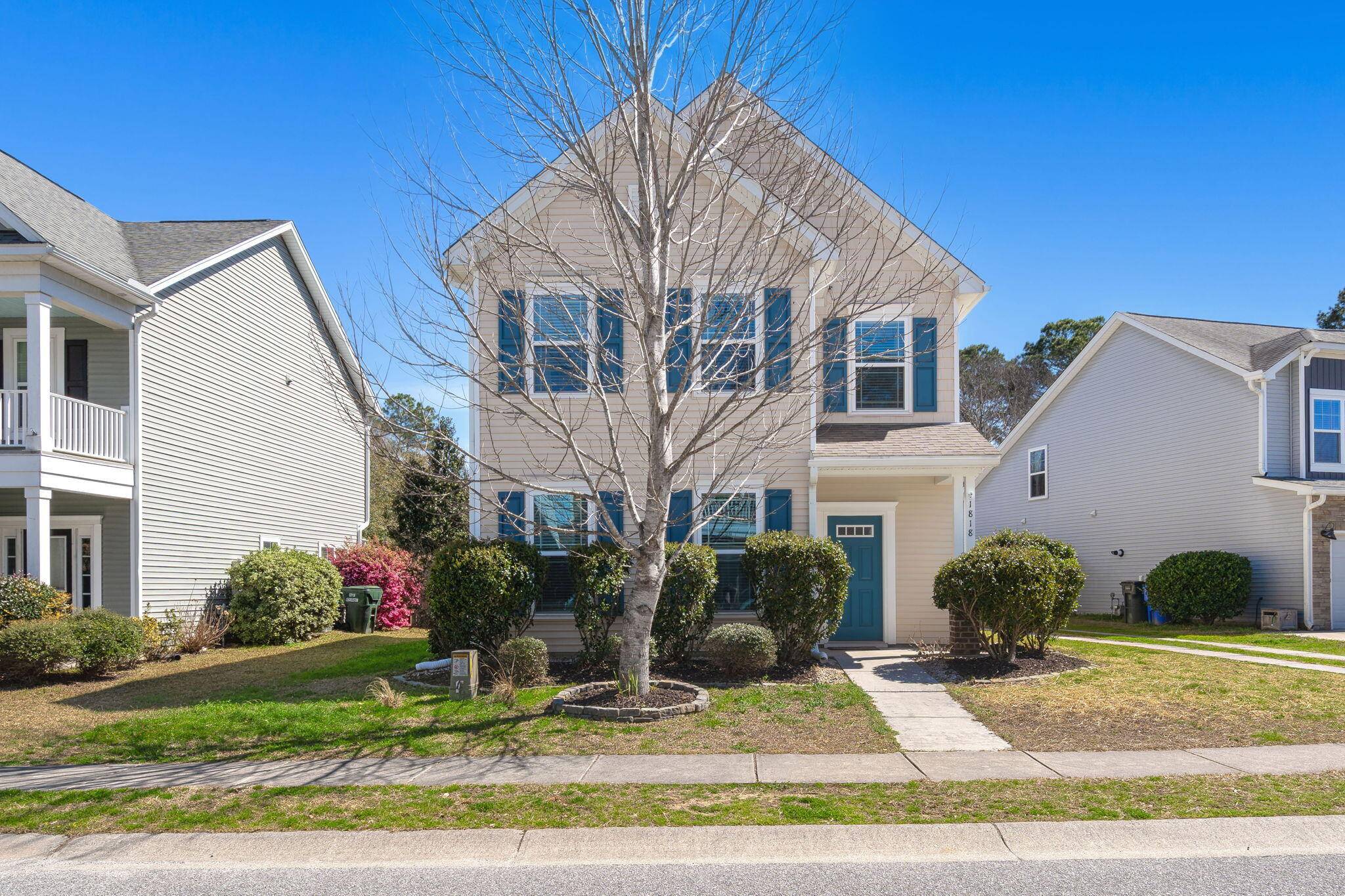 Johns Island, SC 29455,1818 Towne St
