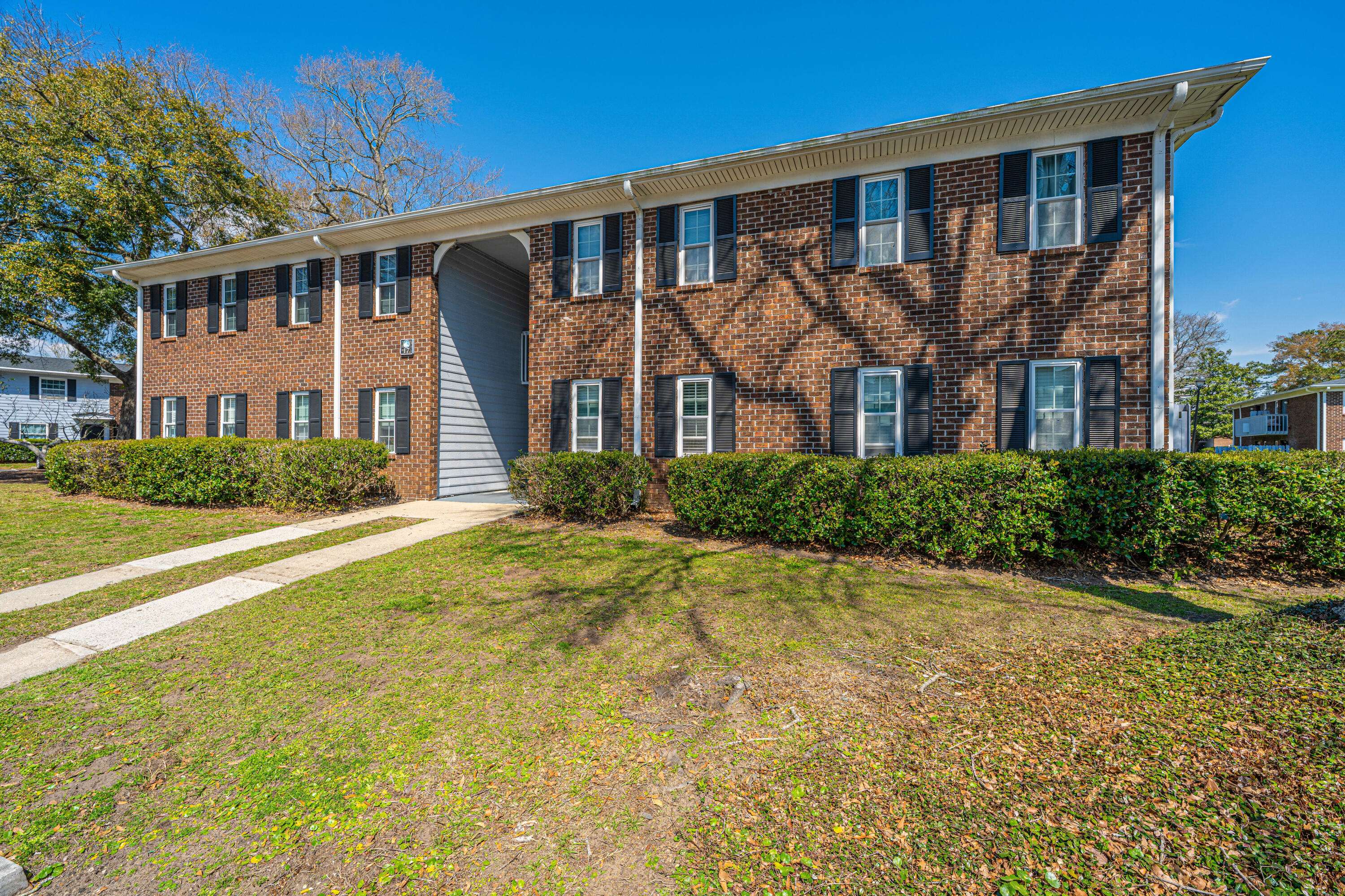 Charleston, SC 29412,21 Rivers Point Row Row #17 B