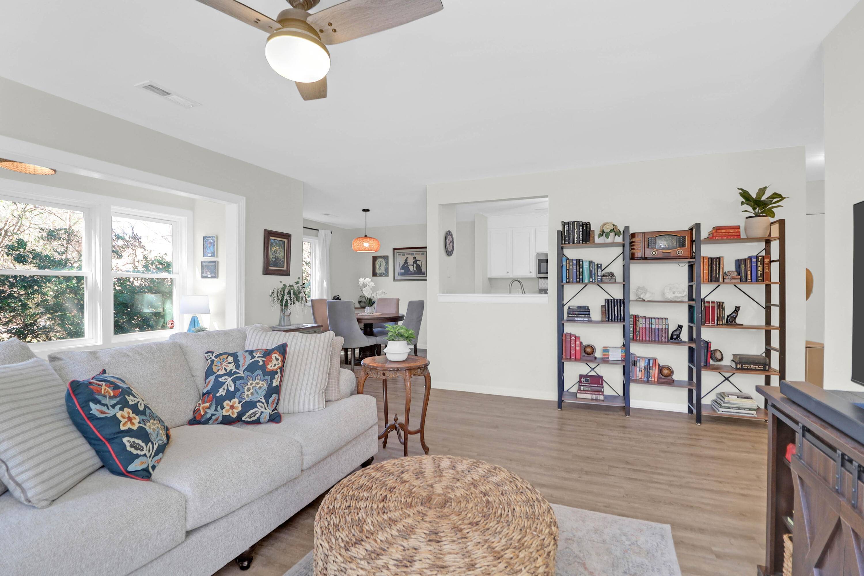 Mount Pleasant, SC 29464,1142 Village Creek Ln ##3
