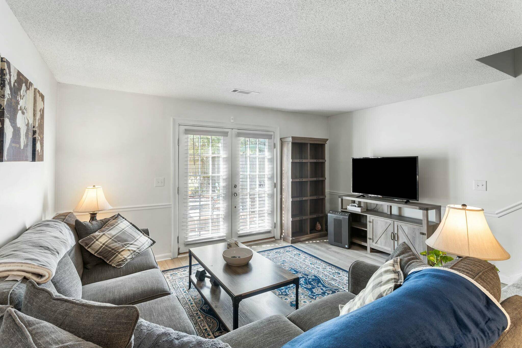Mount Pleasant, SC 29464,303 Lakeside Dr #C-2