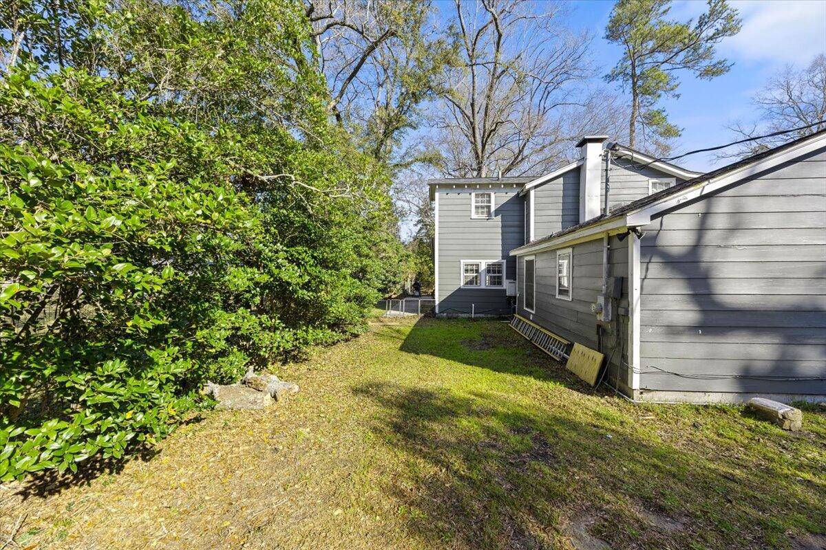 Kingstree, SC 29556,623 Live Oak Ave