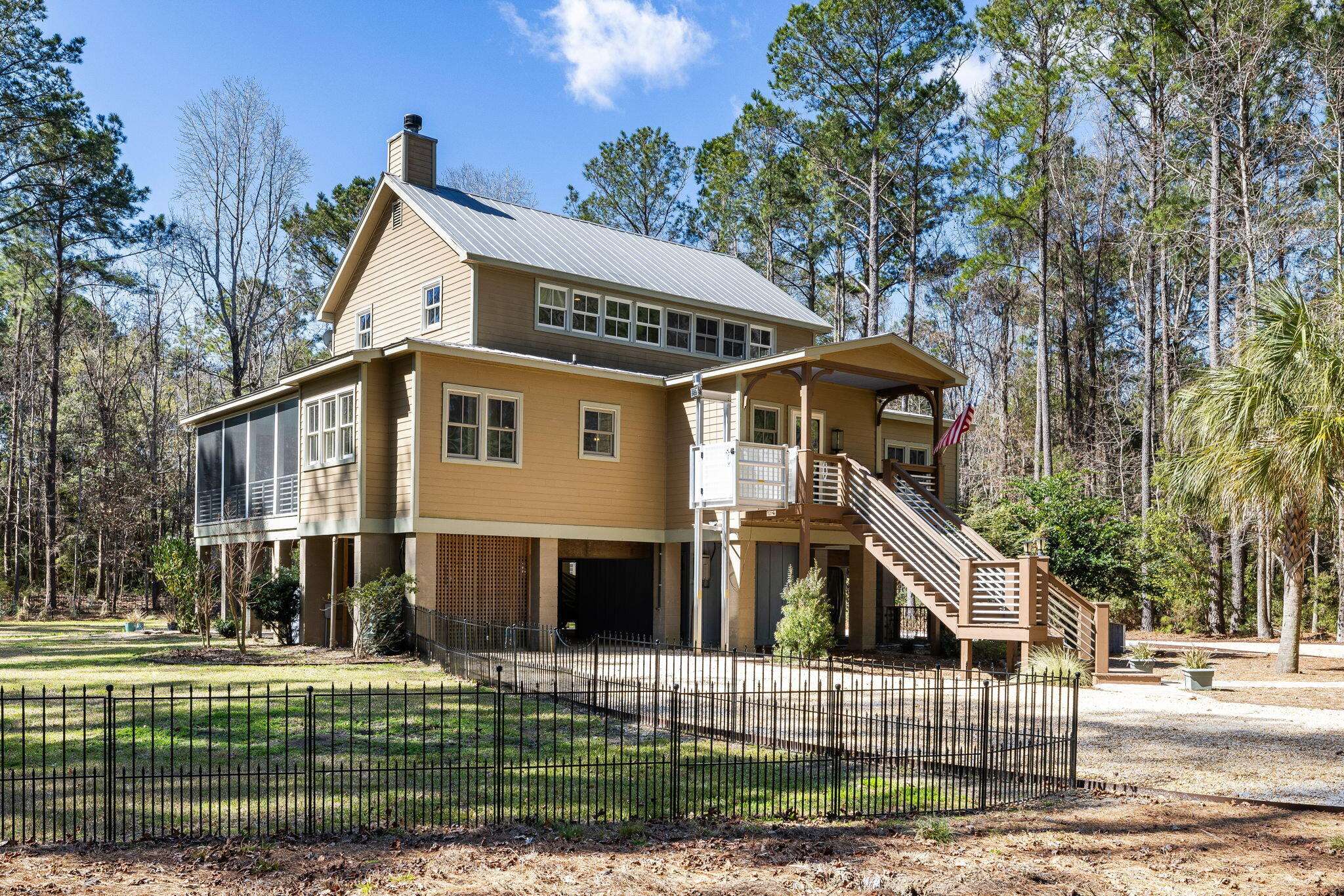 Awendaw, SC 29429,1081 Shipmaster Ct