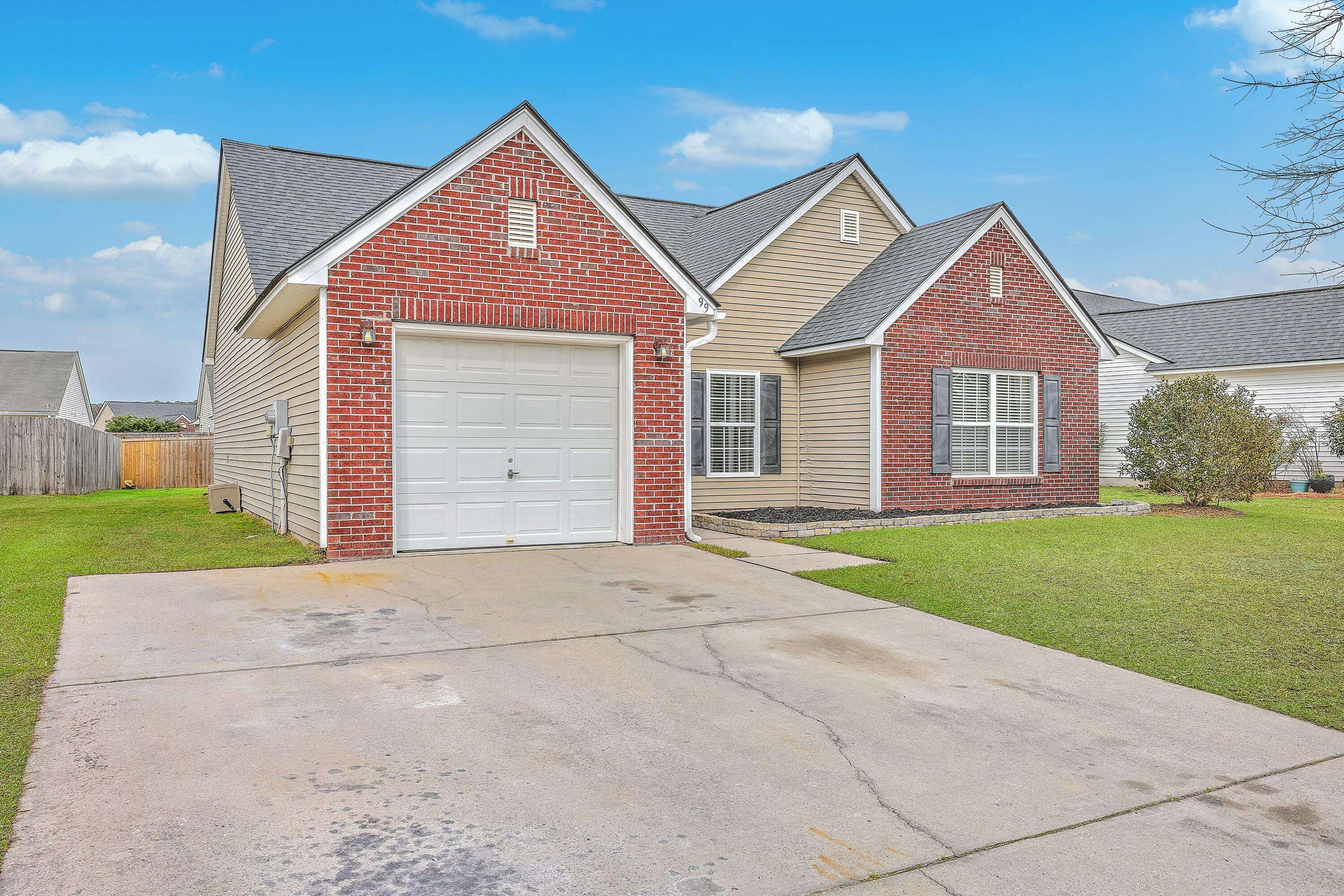 Summerville, SC 29483,99 Dovetail Cir