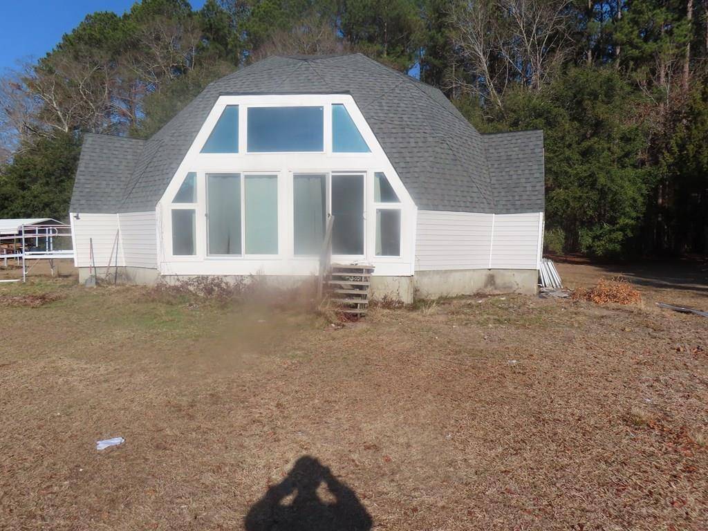 Eutawville, SC 29048,1236 Eutaw Rd