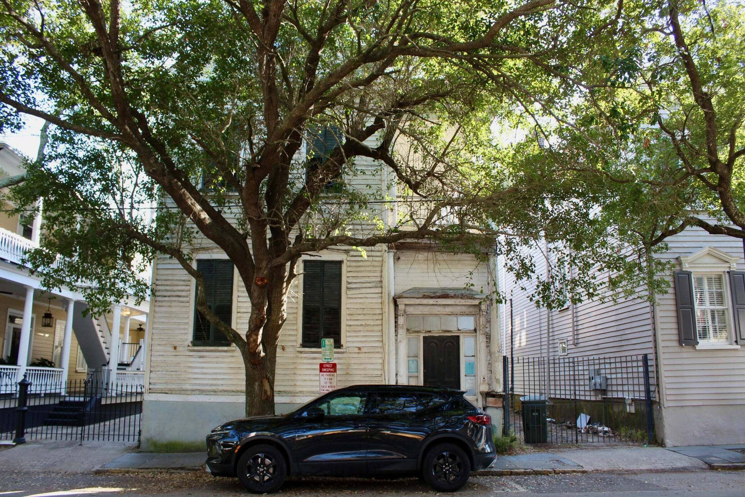 Charleston, SC 29401,125 Wentworth St