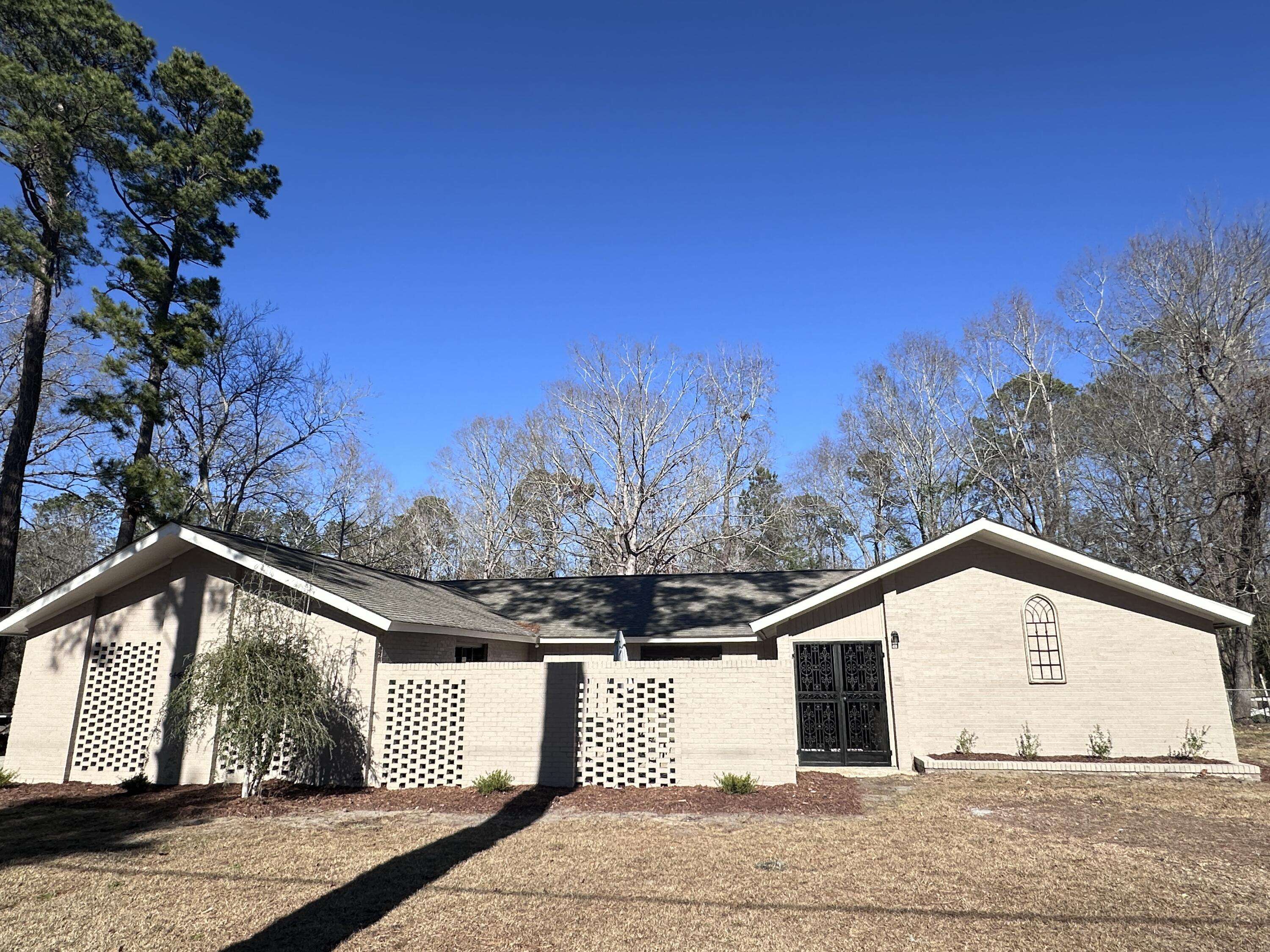 Orangeburg, SC 29118,1414 Lartique Dr