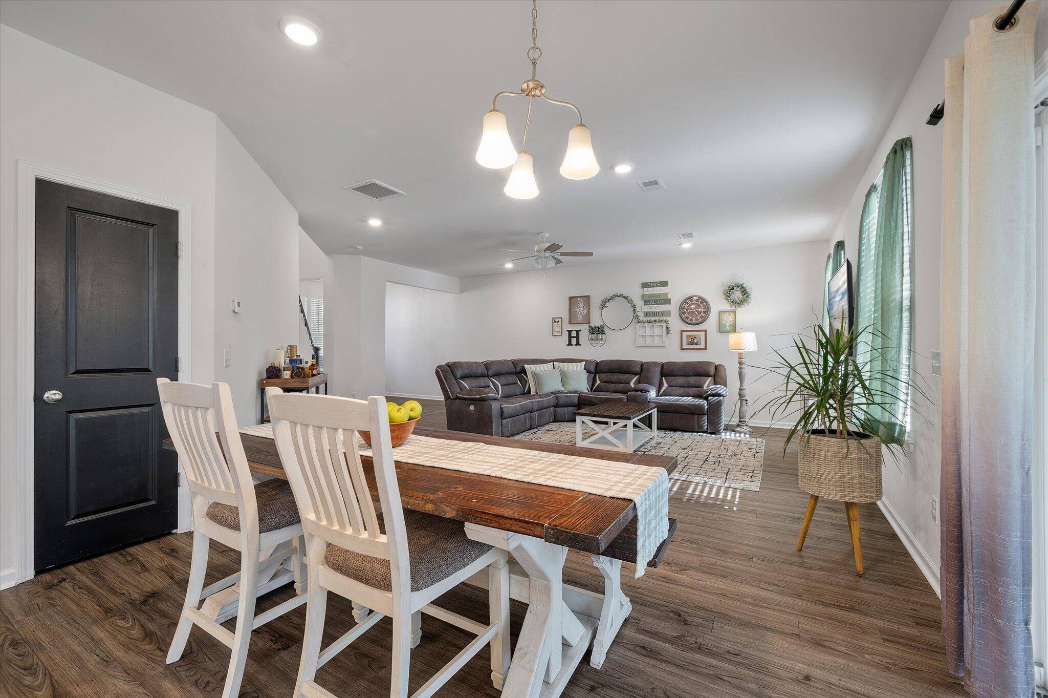 Ladson, SC 29456,133 Caleb Ct