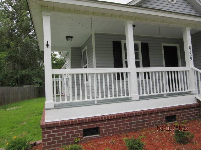 North Charleston, SC 29418,8309 Berringer Bluff
