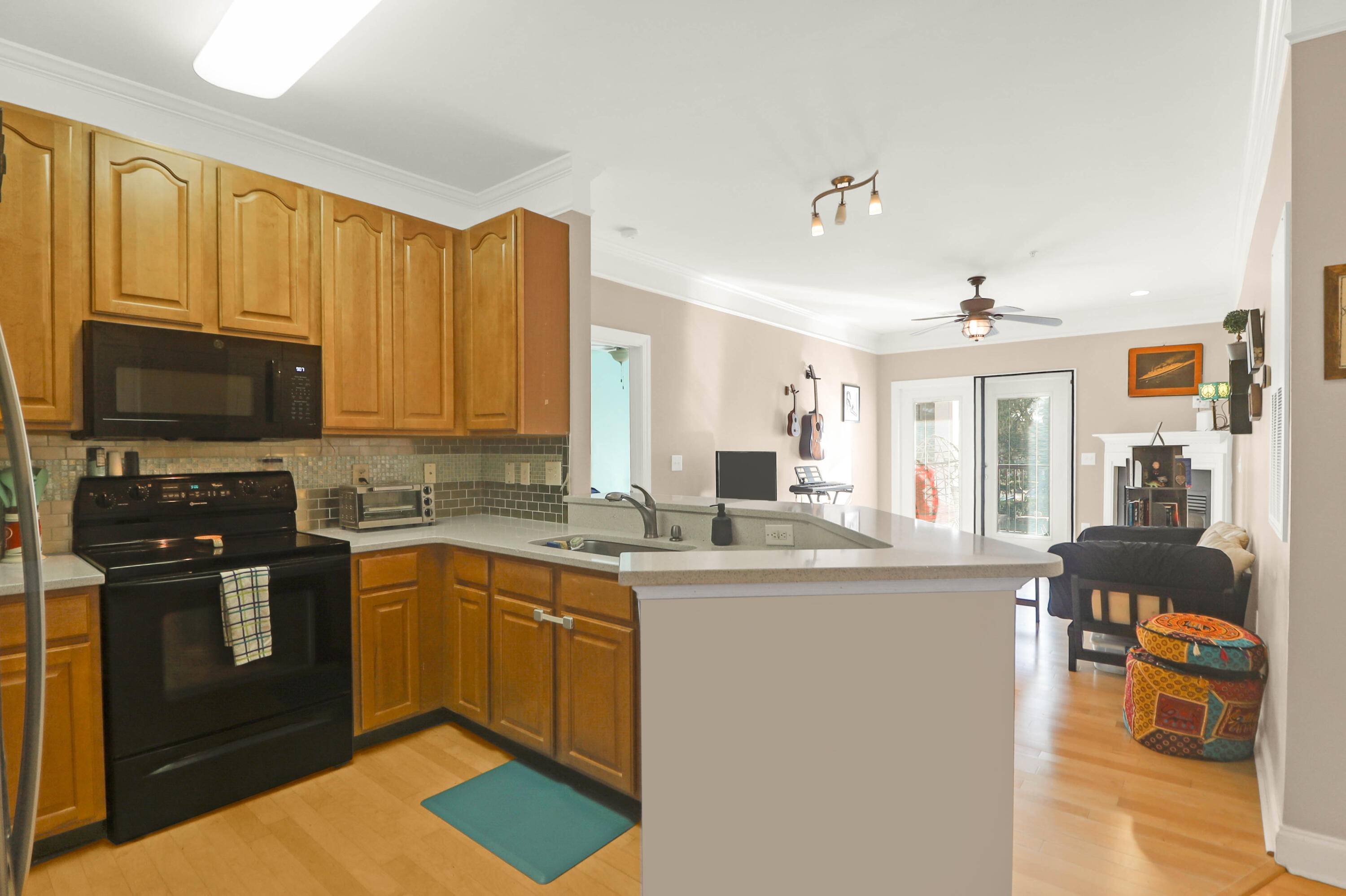 Charleston, SC 29412,1025 Riverland Woods Pl #116