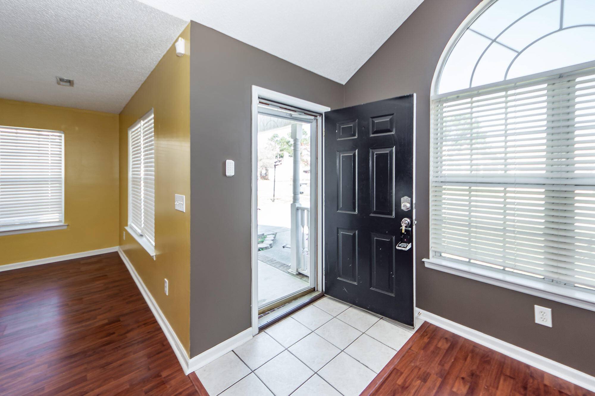 North Charleston, SC 29418,7677 Brookdale Blvd