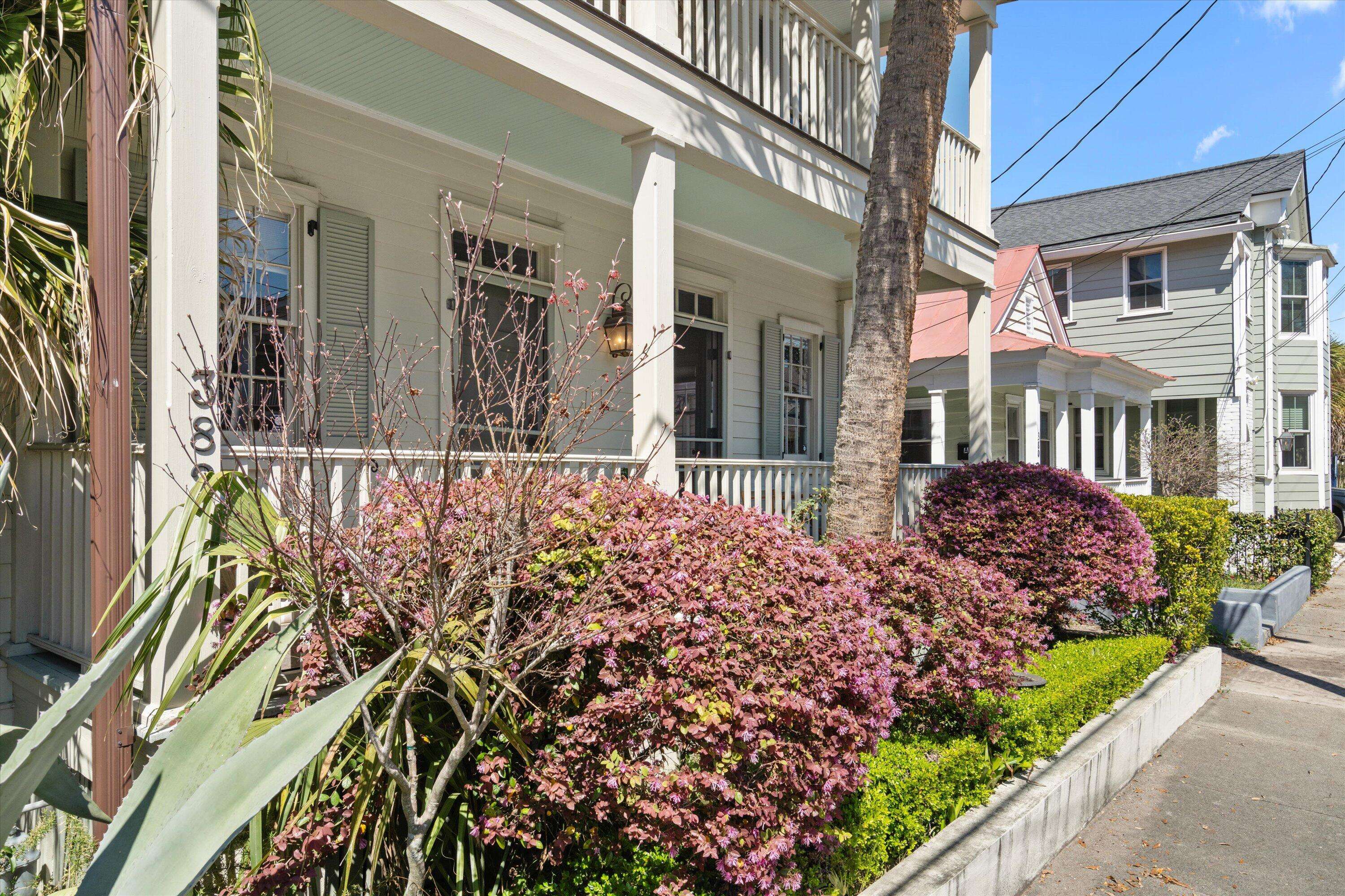 Charleston, SC 29403,382 Race St #A