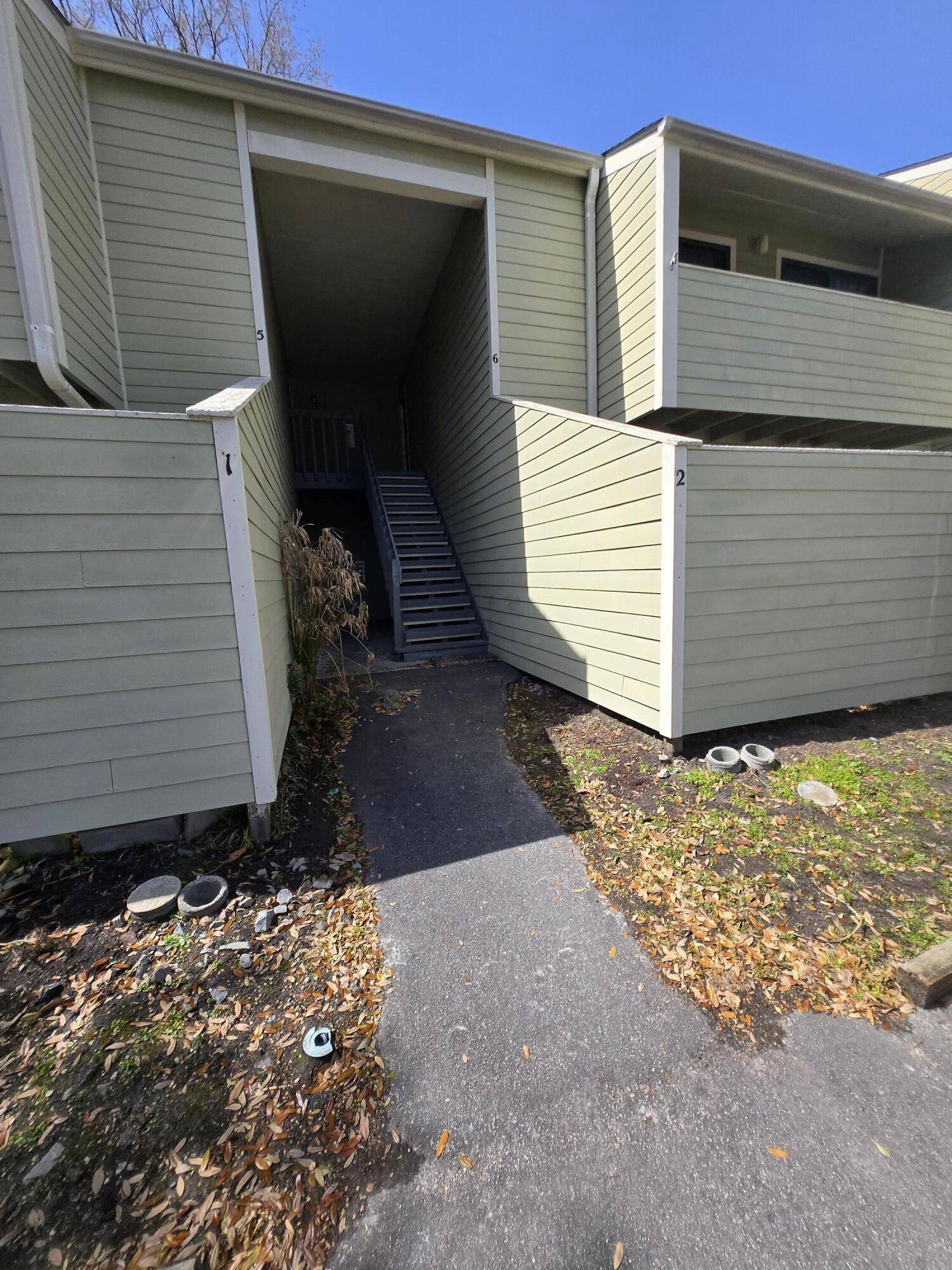 Charleston, SC 29414,2326 Treescape Dr #2