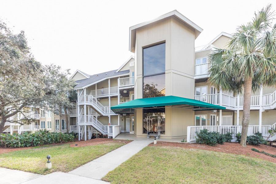 Isle Of Palms, SC 29451,302 Palmetto Dr #A-302