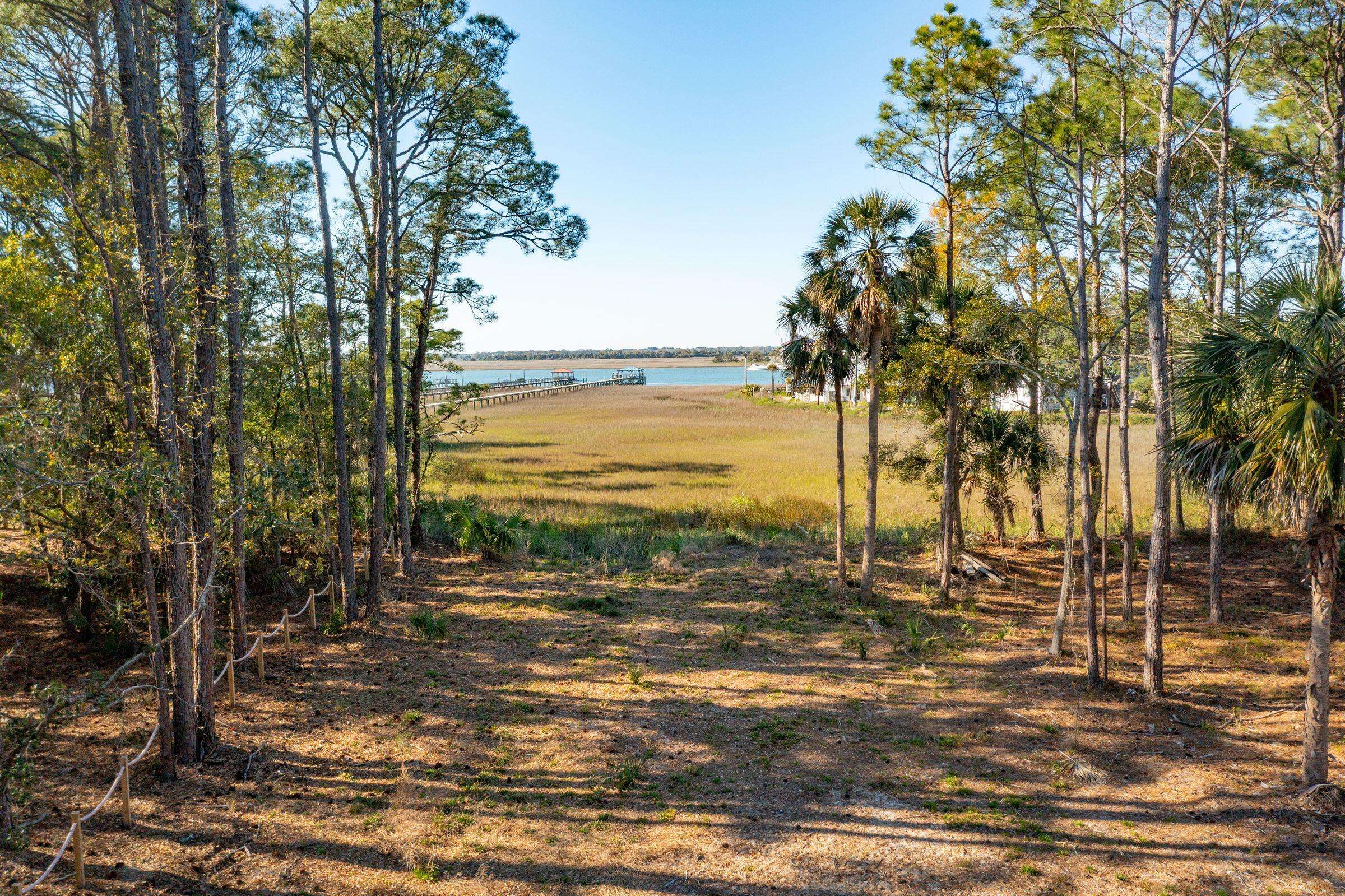 Folly Beach, SC 29439,290 Shadow Race Ln