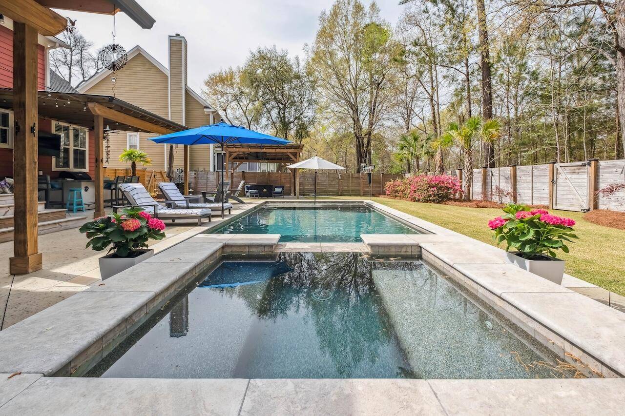 Hanahan, SC 29410,1149 Lands End Dr
