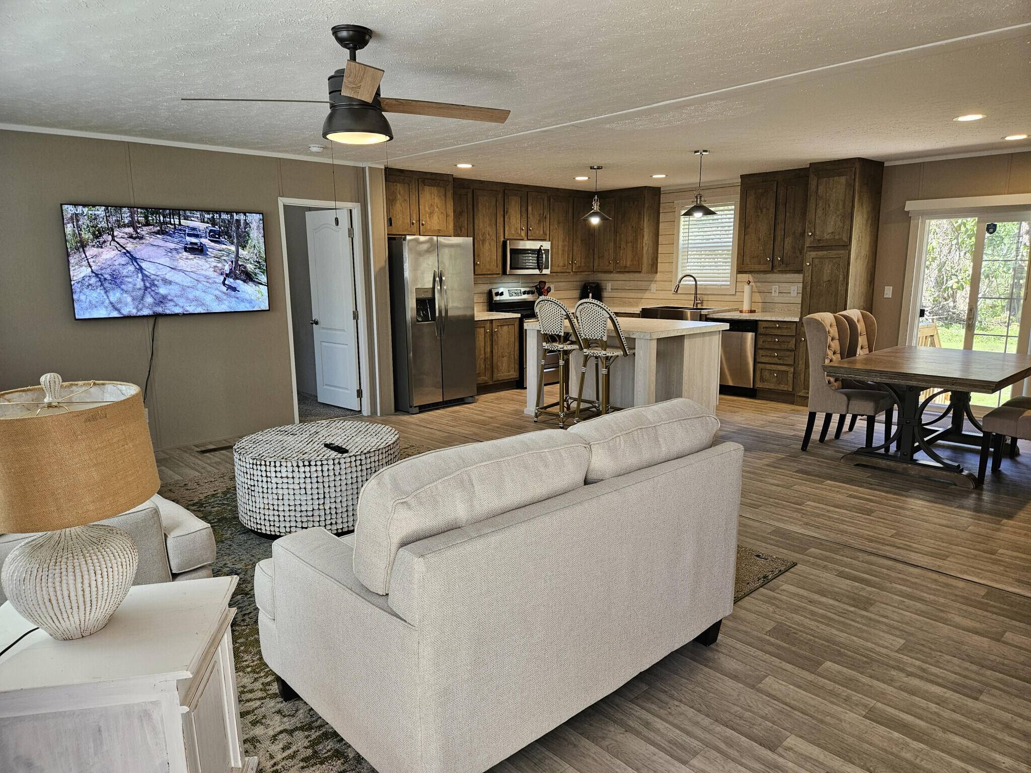 Huger, SC 29450,4532 S Carolina #41