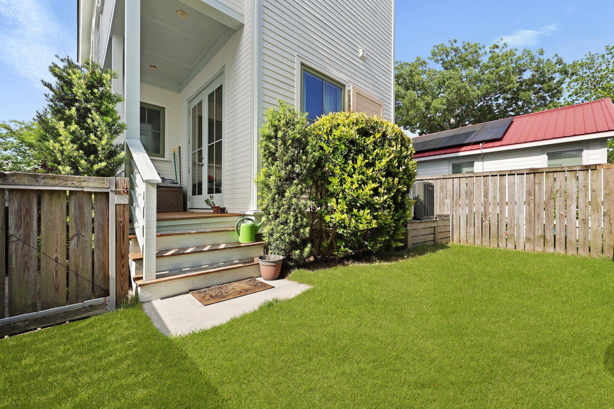 Charleston, SC 29403,7 Fields Pl