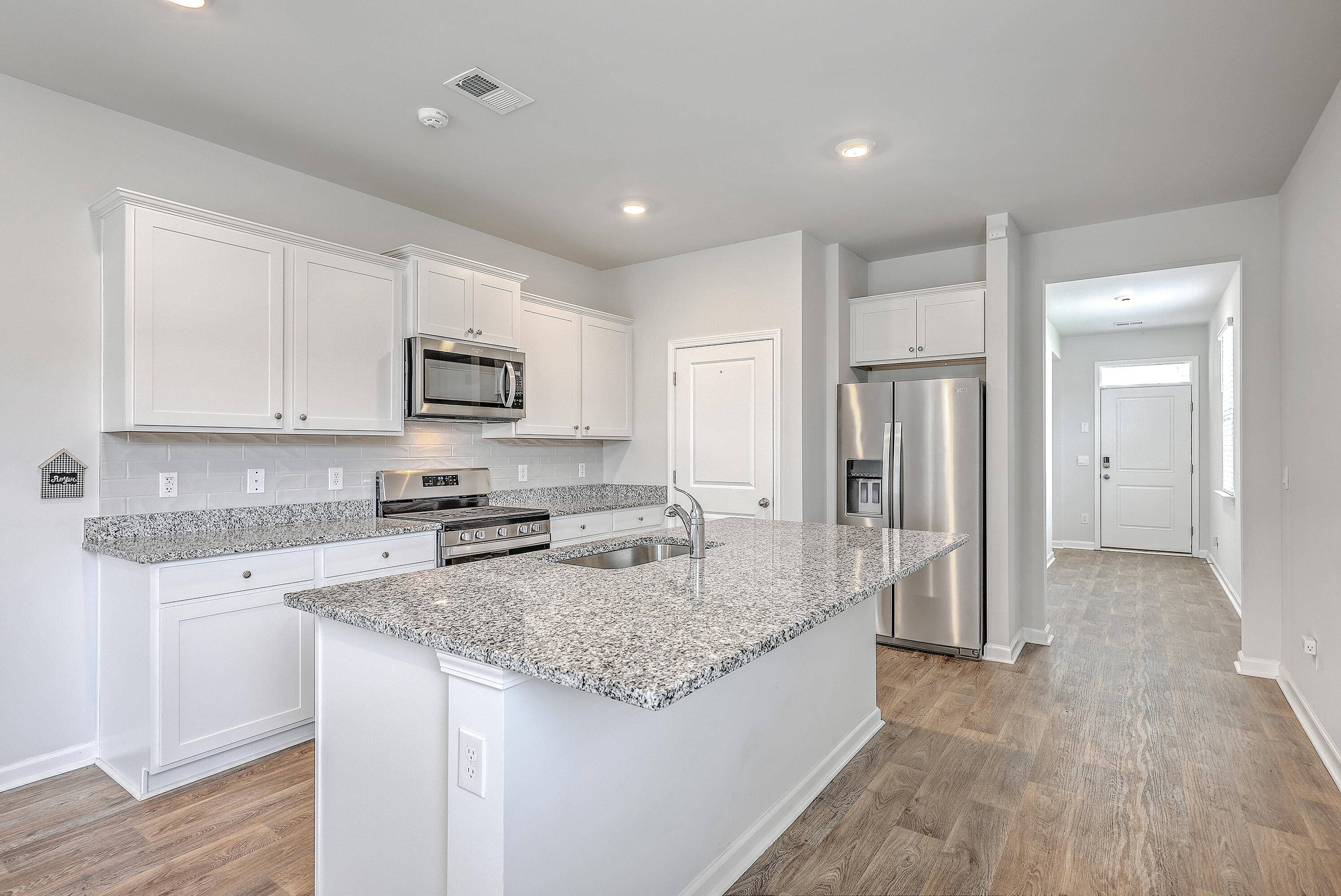 Summerville, SC 29486,430 Eastern Pine Dr