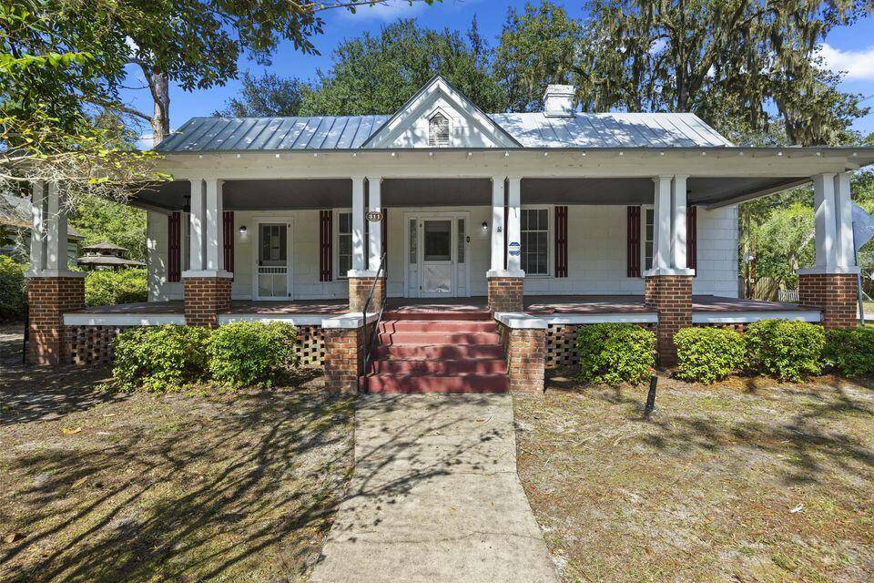 Walterboro, SC 29488,311 Black St