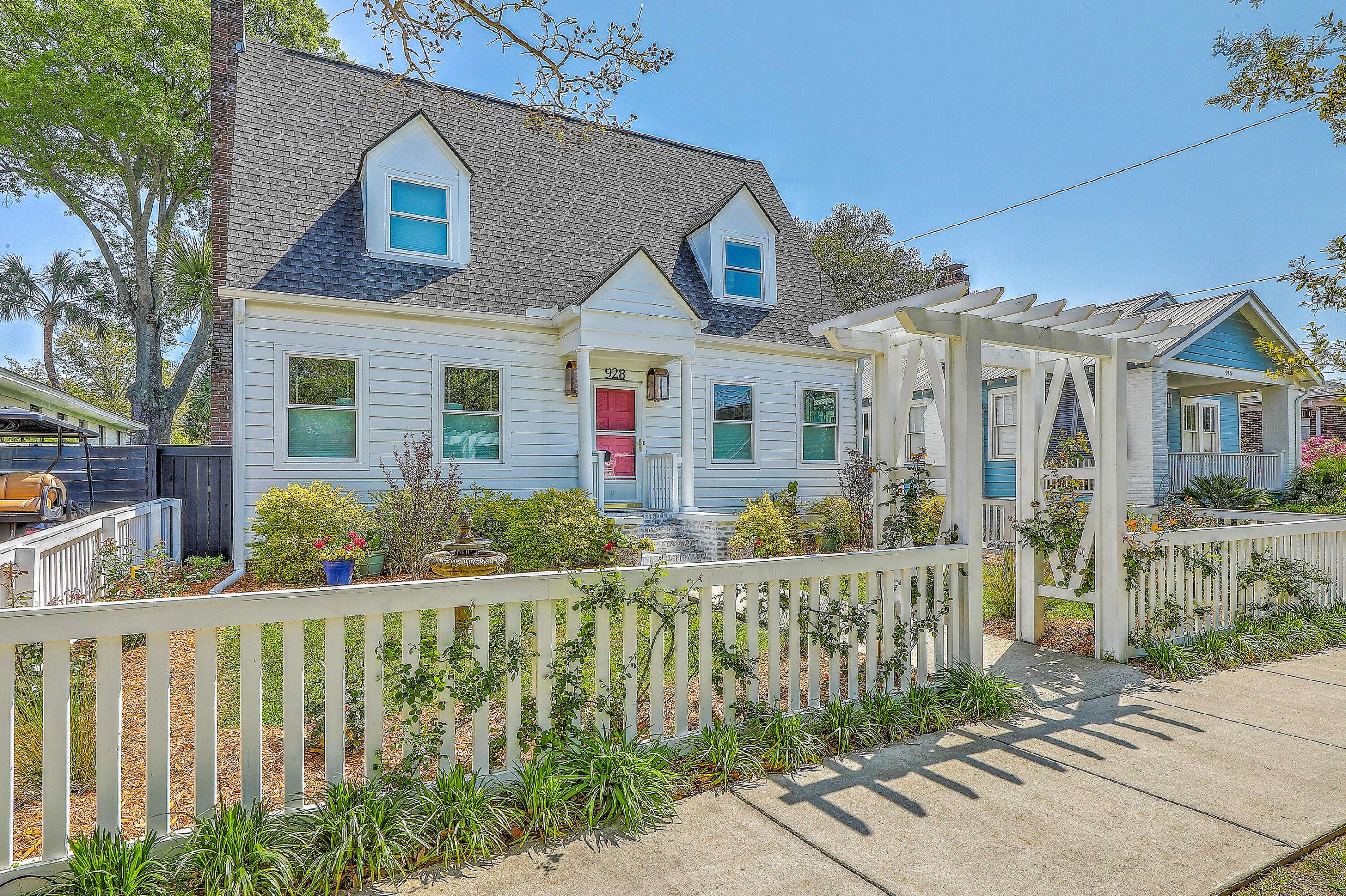 Charleston, SC 29403,928 Ashley Ave