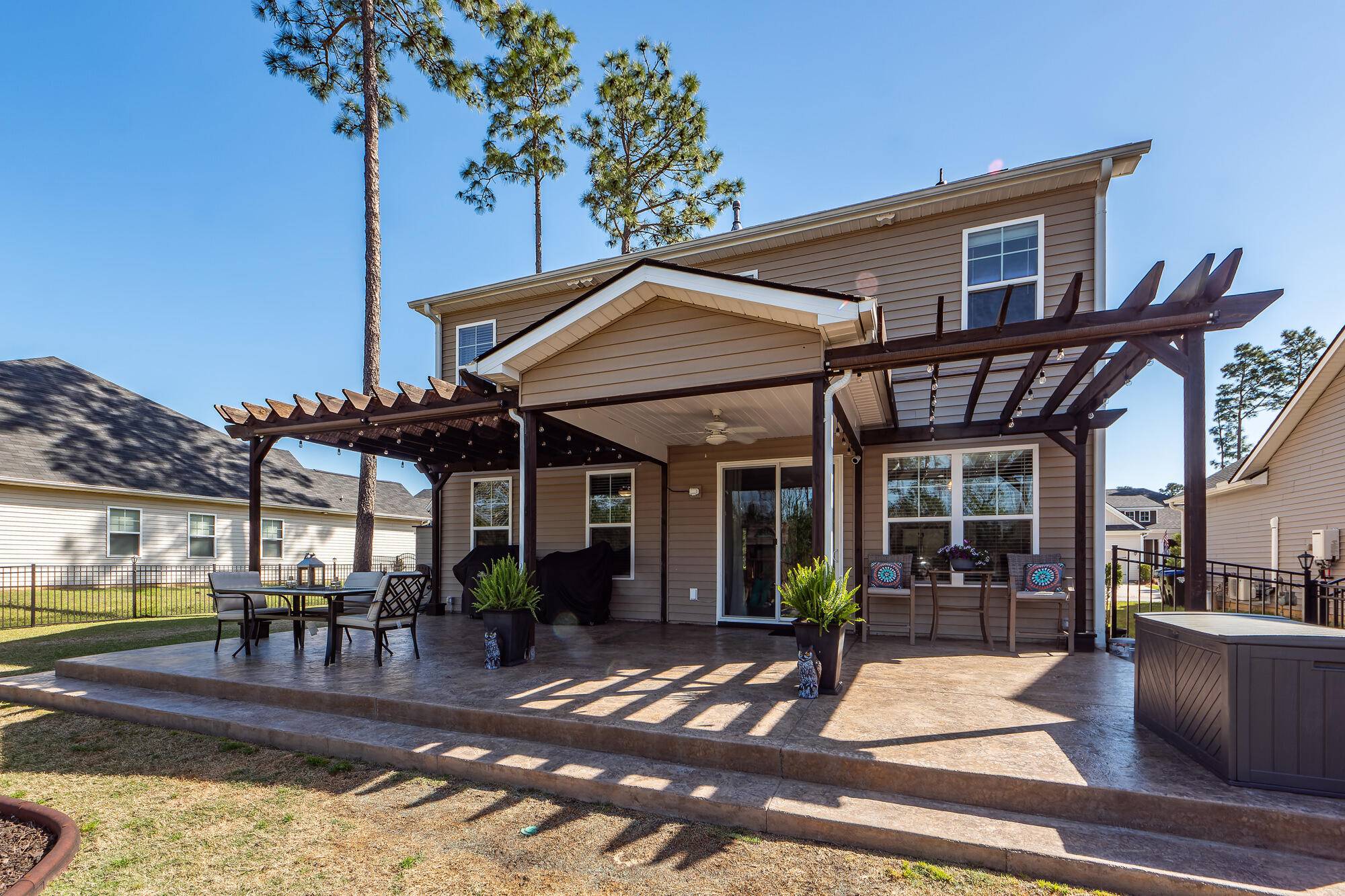Summerville, SC 29483,505 Kilarney Rd
