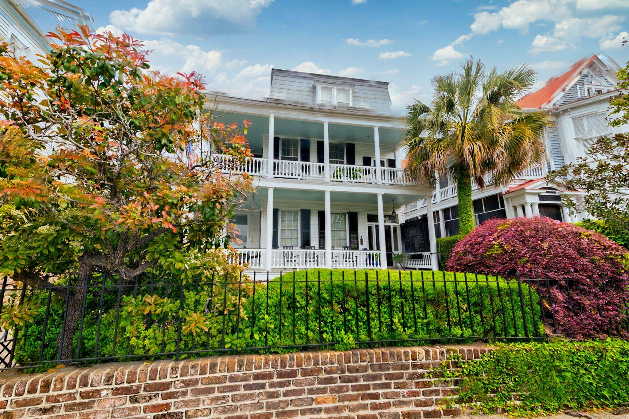 Charleston, SC 29401,138 Broad St #A