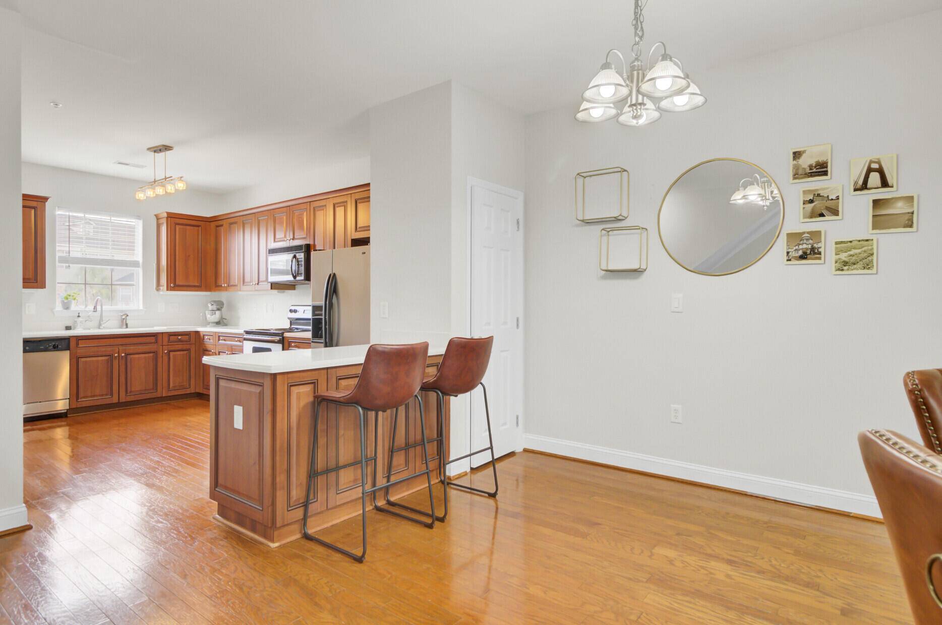 North Charleston, SC 29418,4512 Great Oak Dr