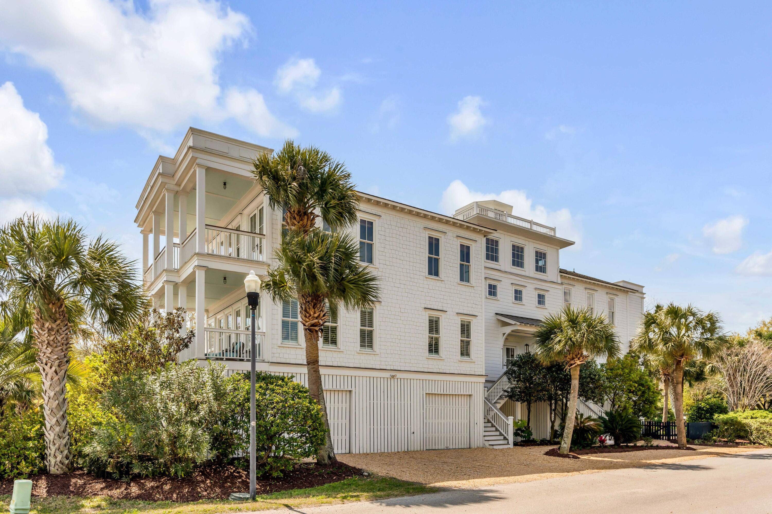 Sullivans Island, SC 29482,904 Middle St