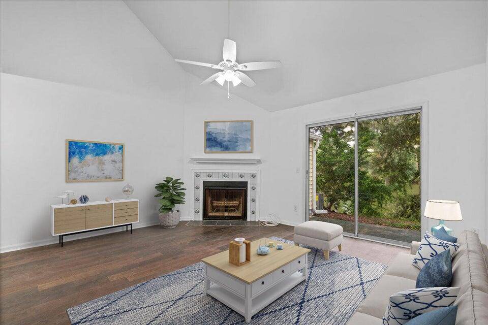 James Island, SC 29412,3 Town Park Ln #D