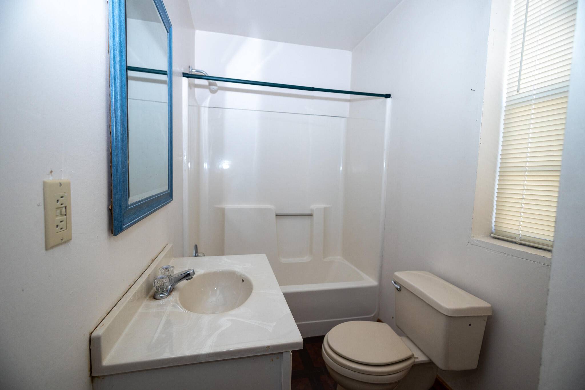 Mount Pleasant, SC 29464,389 Maggie Rd