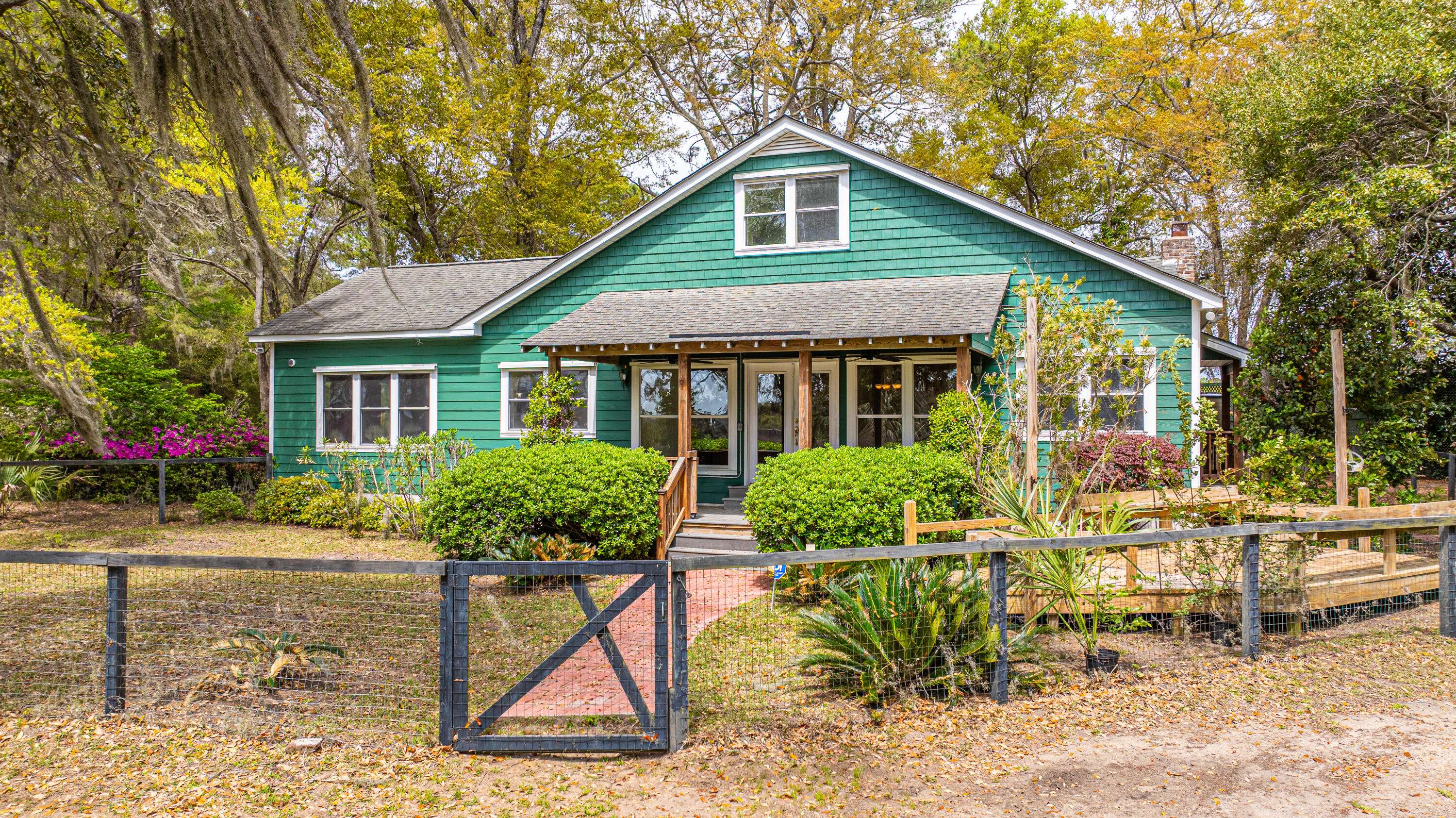 Edisto Island, SC 29438,755 Jumbo Ln