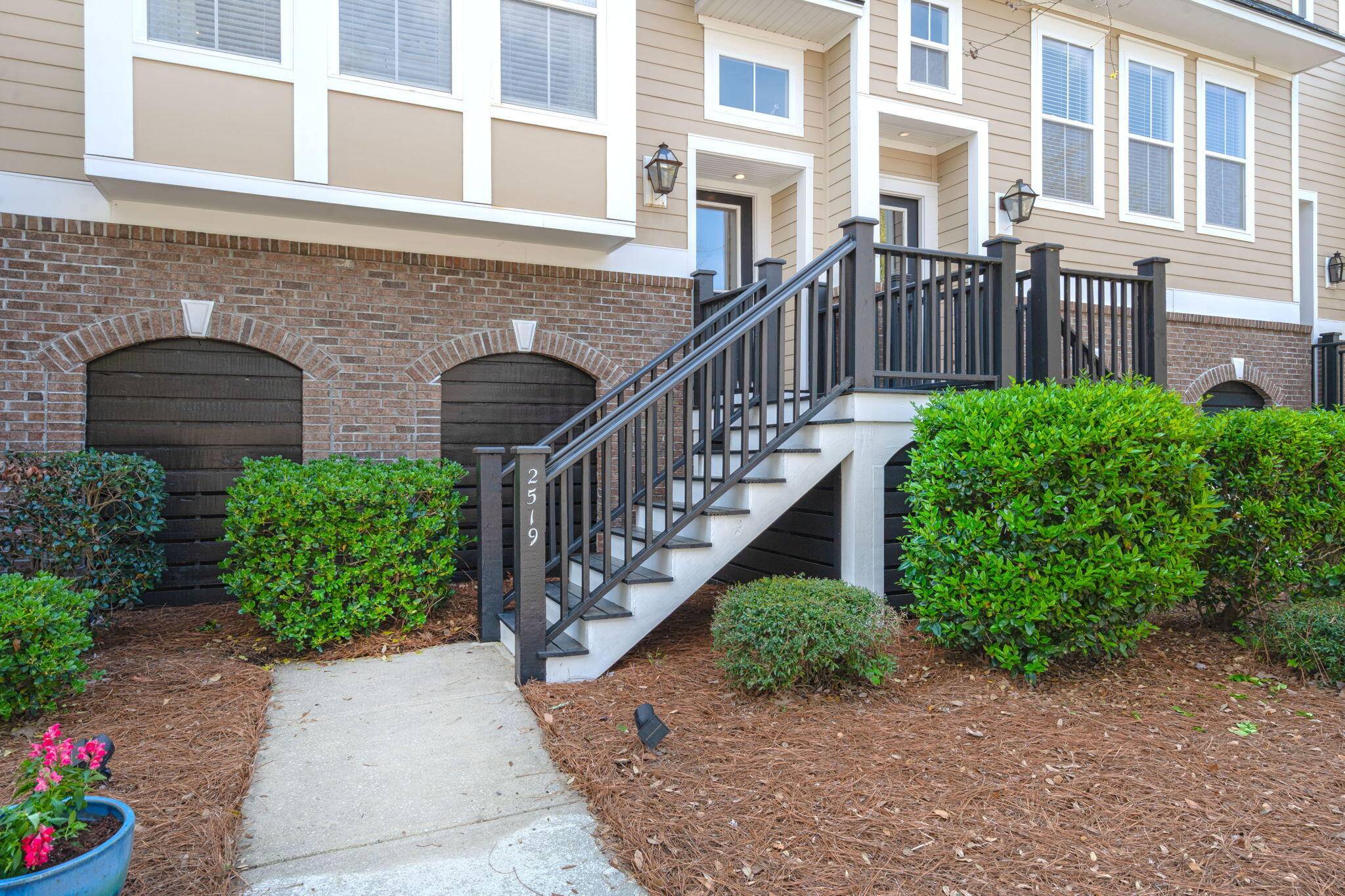 Charleston, SC 29414,2519 Rutherford Way