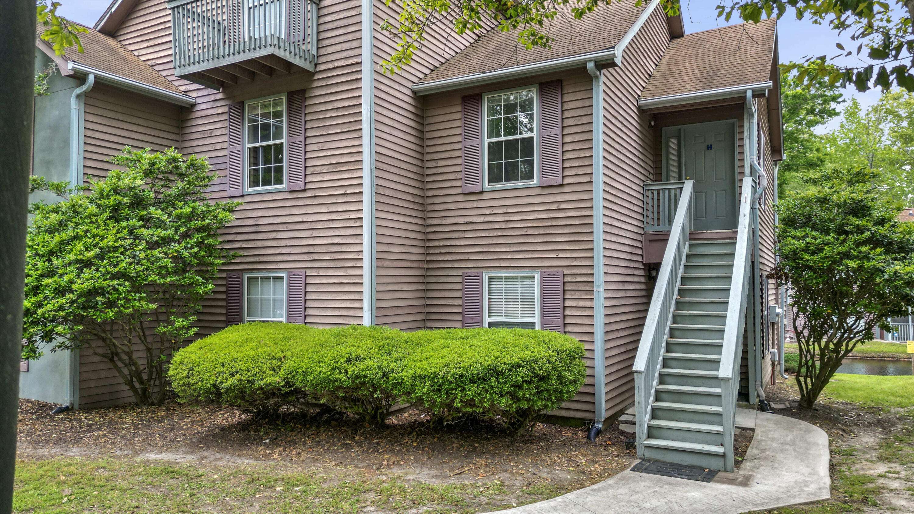North Charleston, SC 29418,7920 Parklane Ct #H