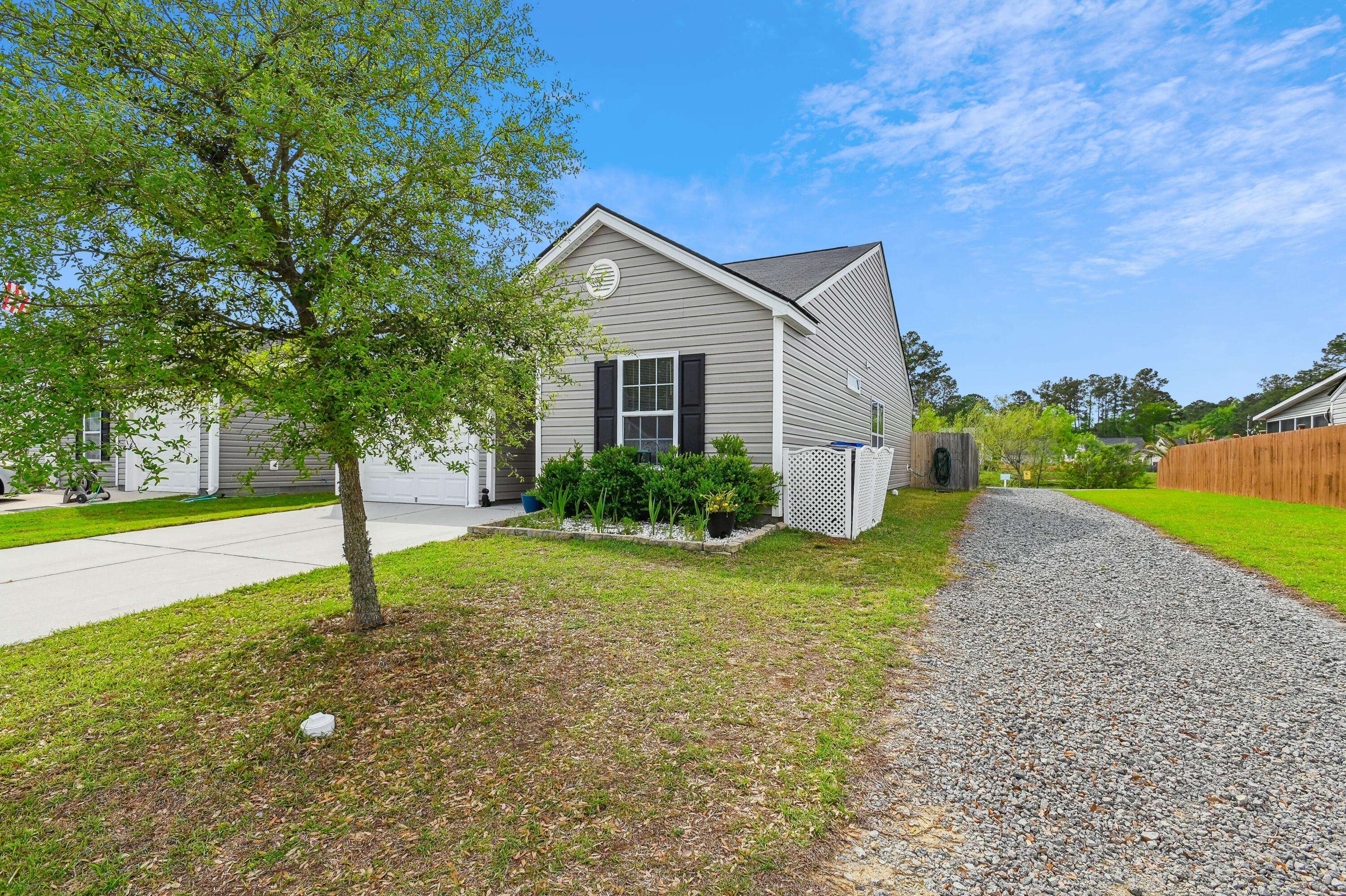Summerville, SC 29485,161 Brittondale Rd