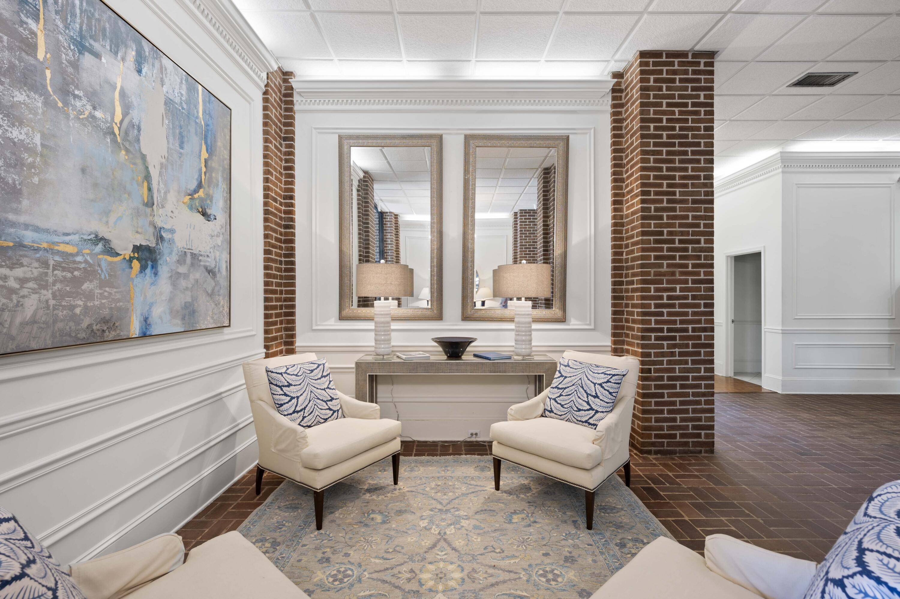 Charleston, SC 29401,14 Lockwood Dr #6e