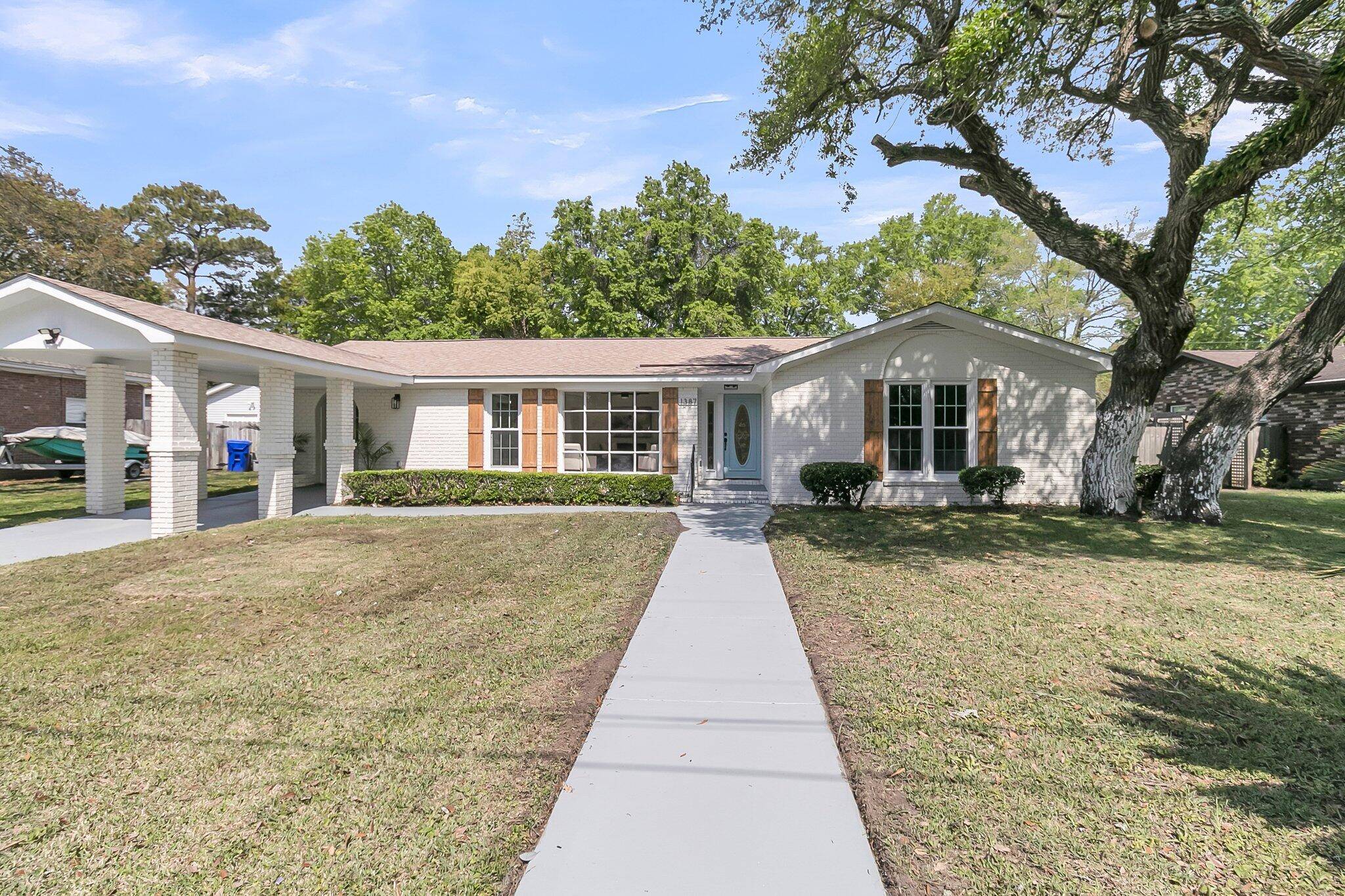 Charleston, SC 29407,1387 W Lenevar Dr