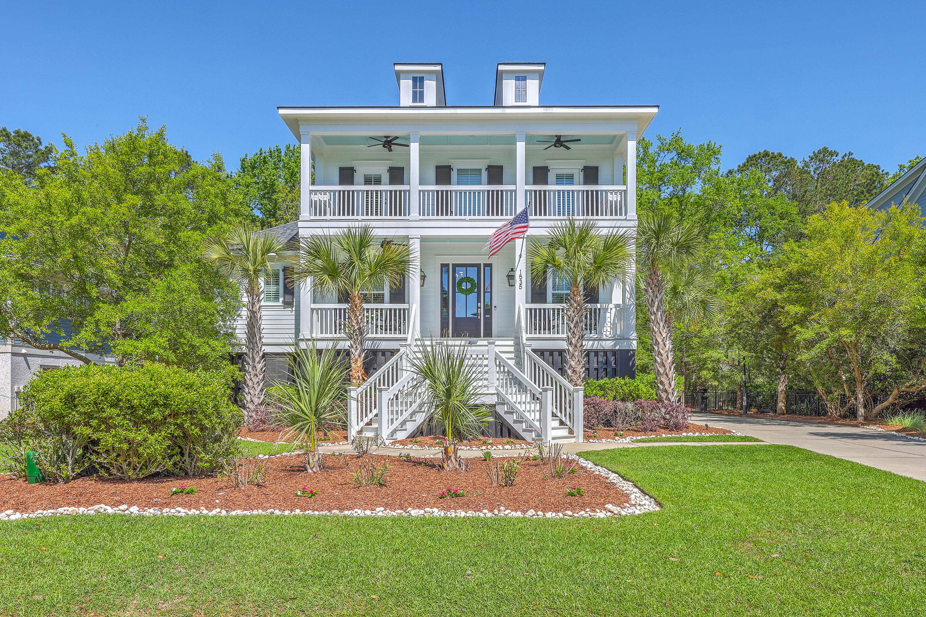 Mount Pleasant, SC 29466,1535 Capel St
