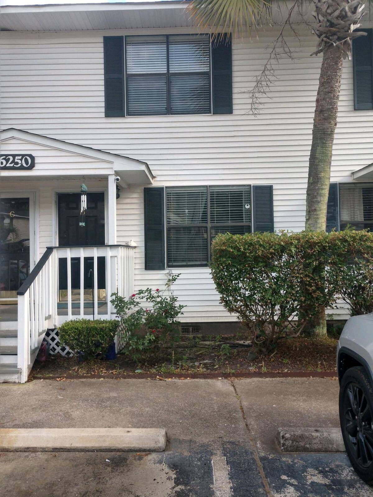North Charleston, SC 29406,6250 Brandt St #51-D