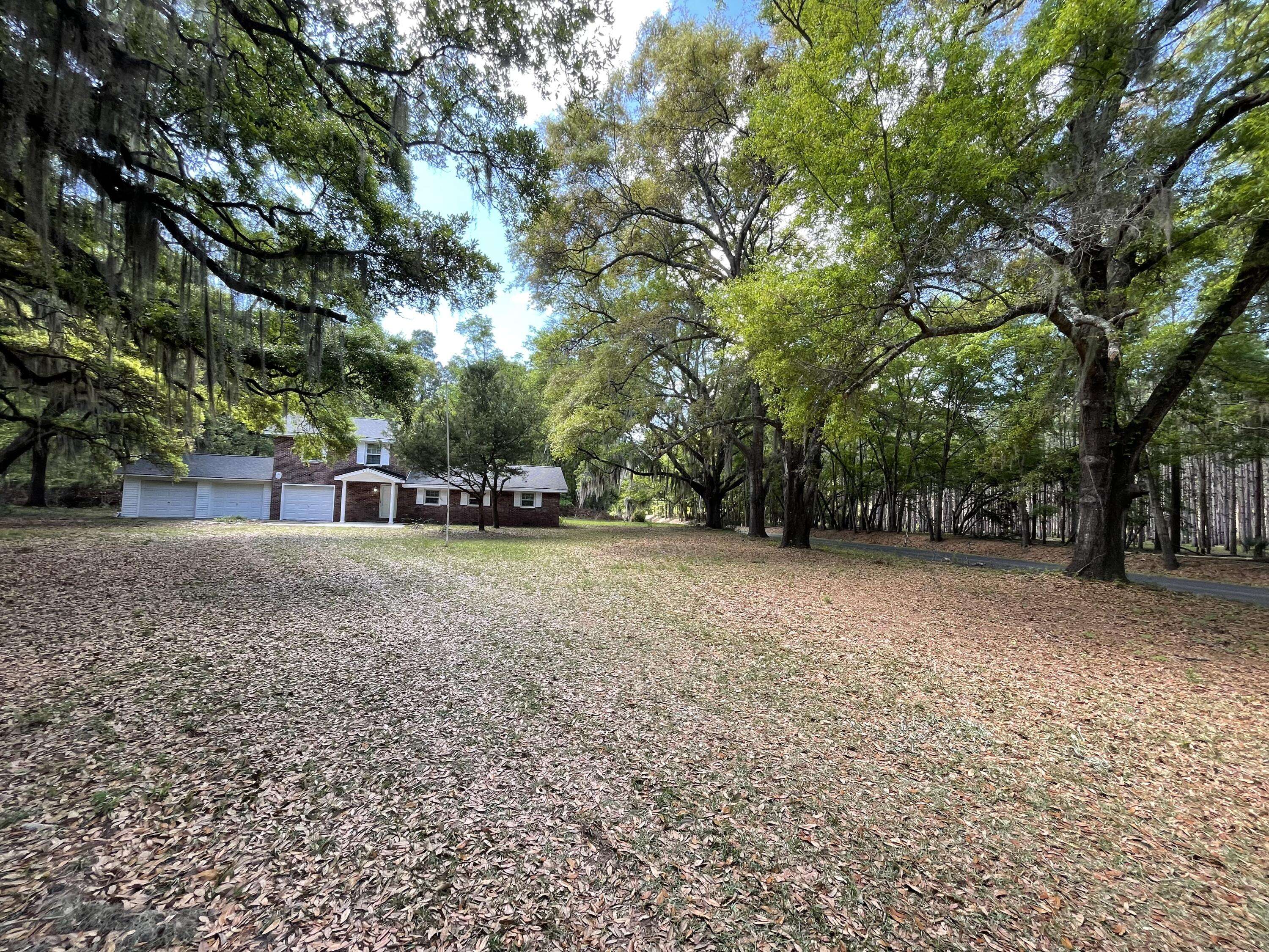 Edisto Island, SC 29438,8392 Herbert Smalls Rd
