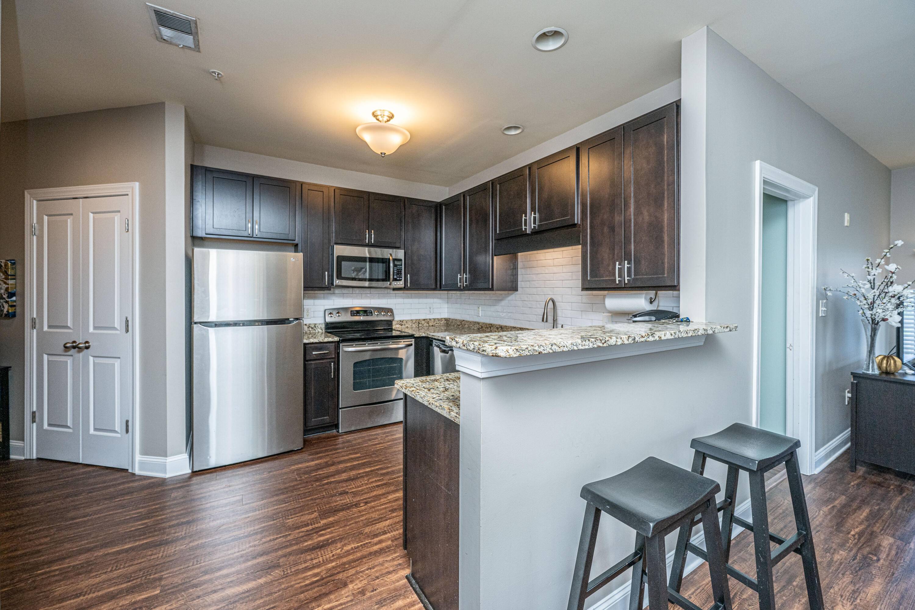 Charleston, SC 29414,2244 Ashley Crossing Drive Dr #621