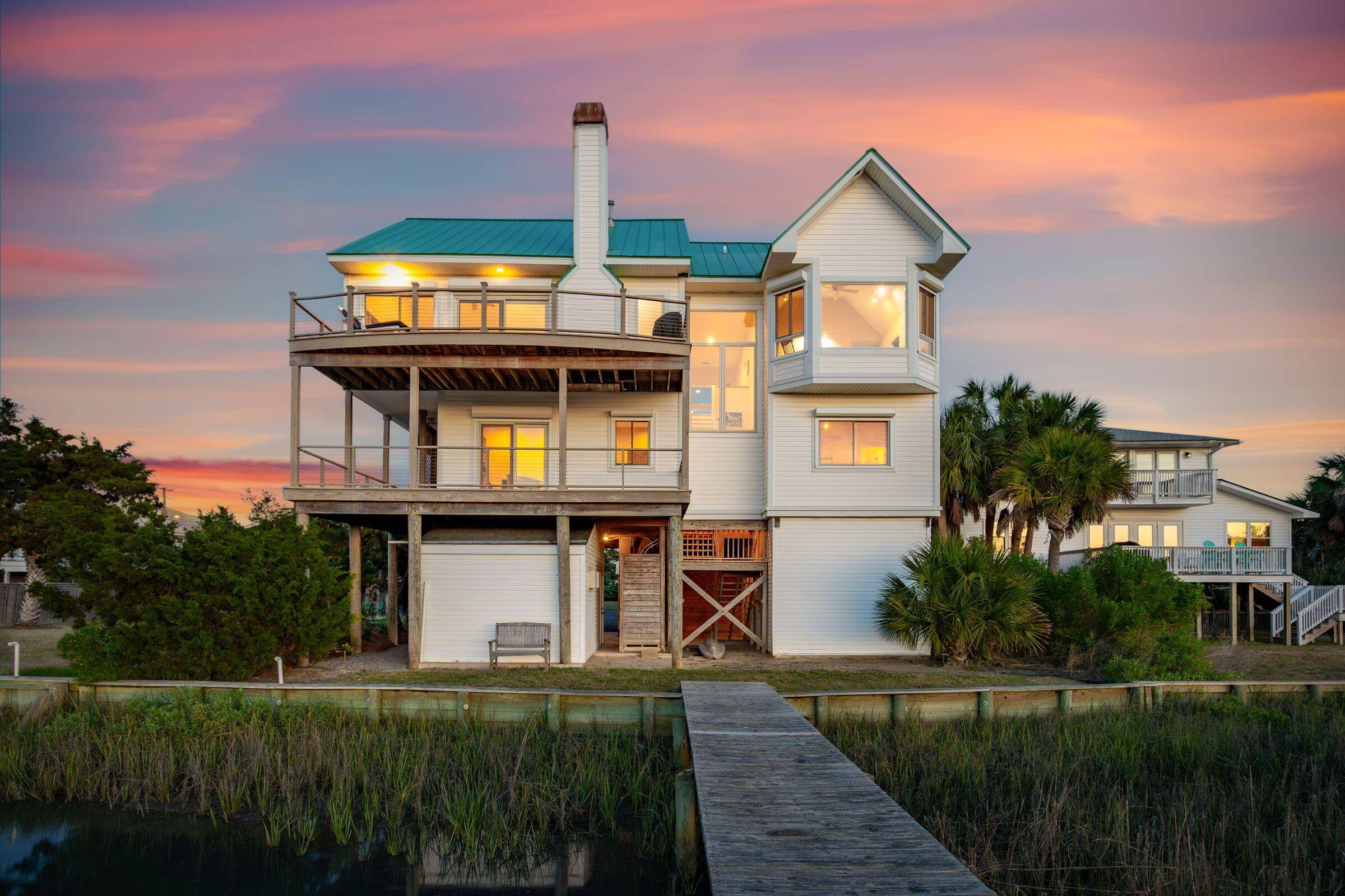 Folly Beach, SC 29439,1676 E Ashley Ave