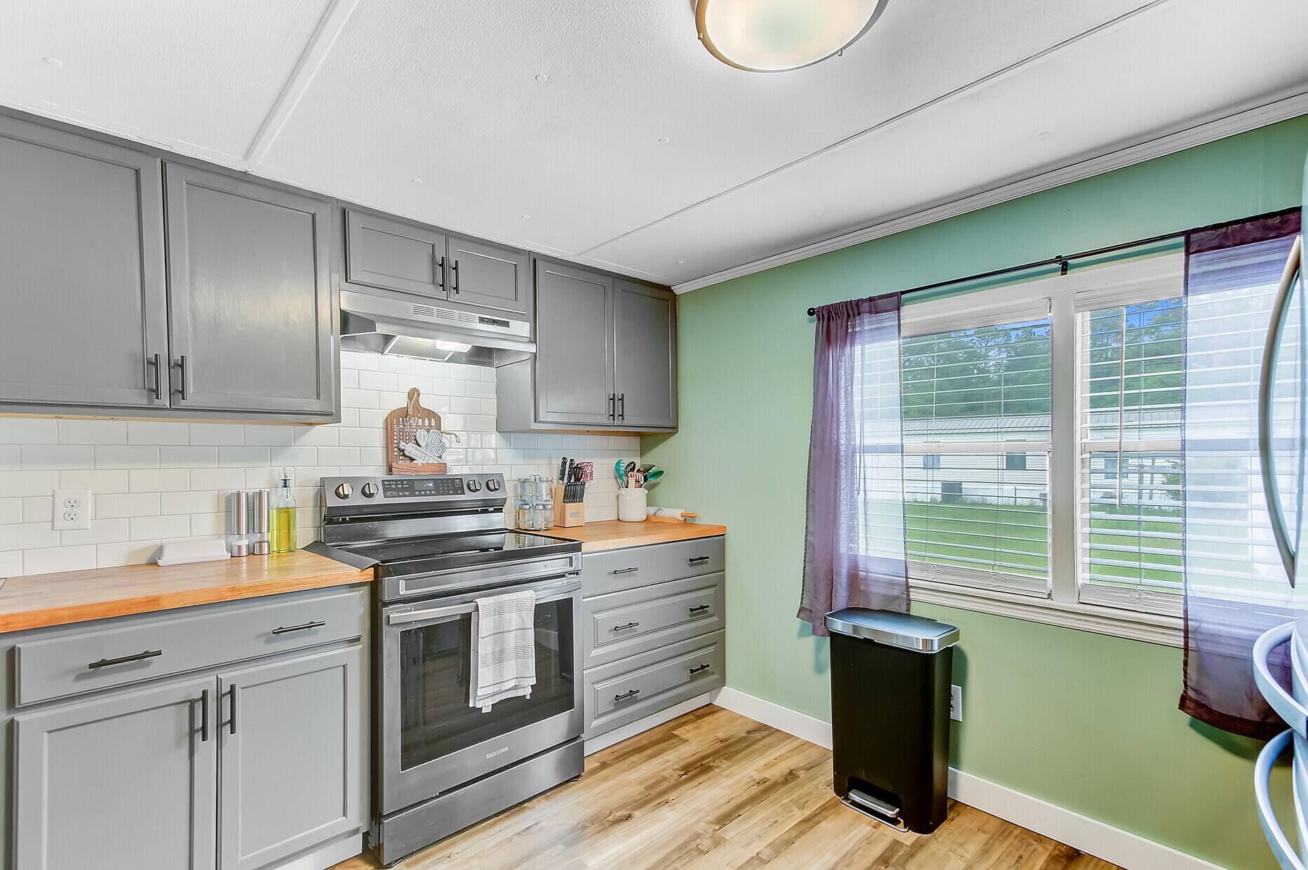 Walterboro, SC 29488,42 Perineau Ct
