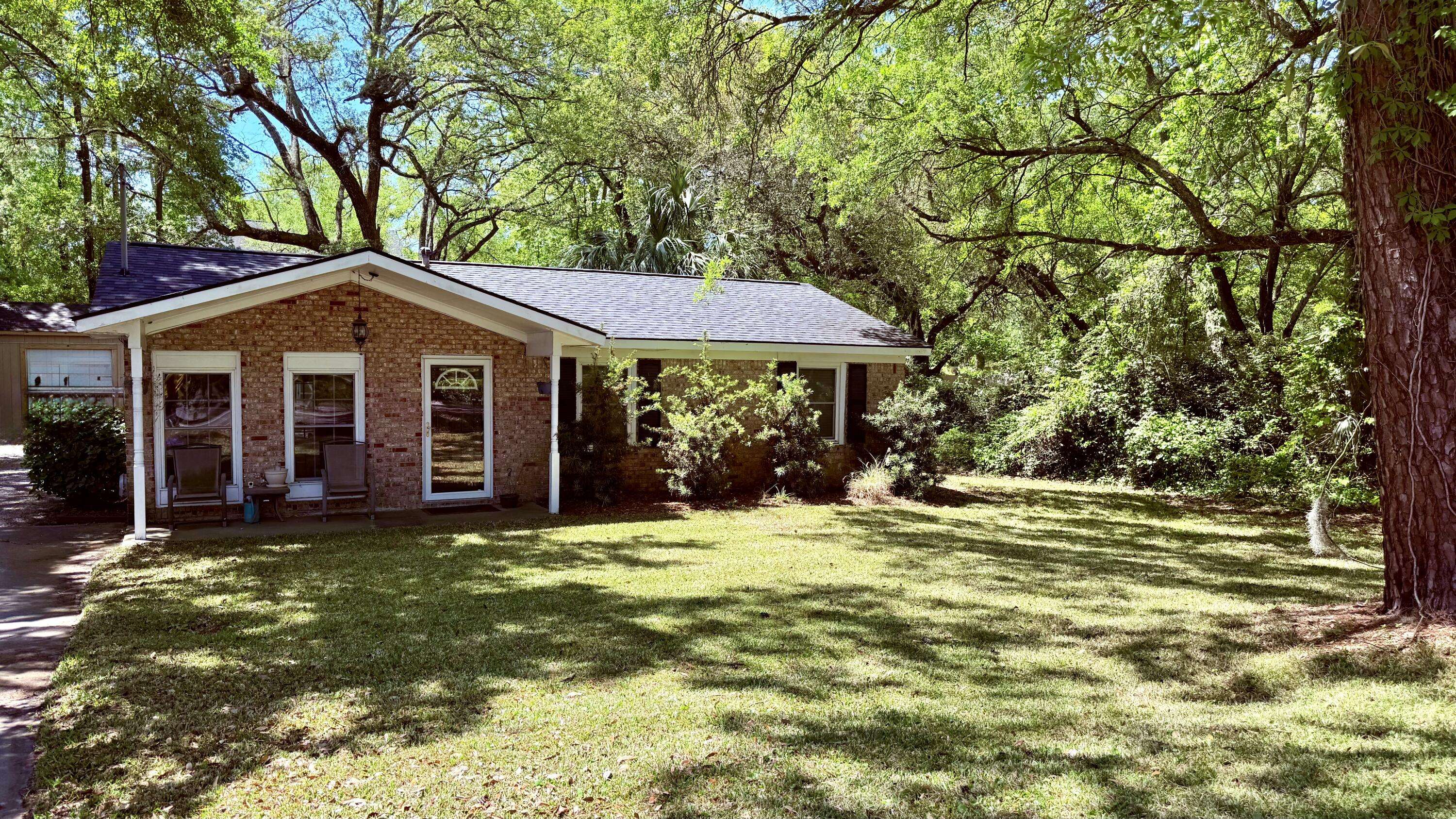 Charleston, SC 29412,1521 Camp Rd