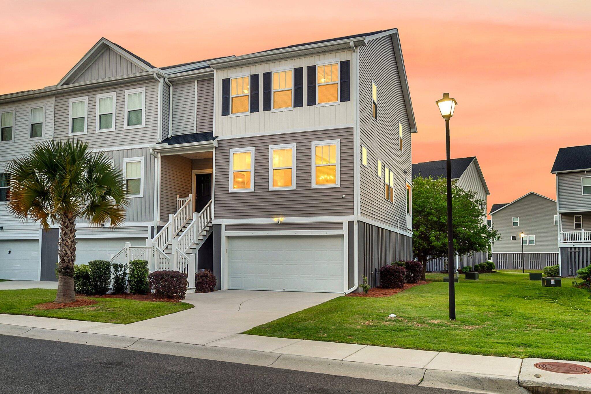 Johns Island, SC 29455,207 Winding River Dr