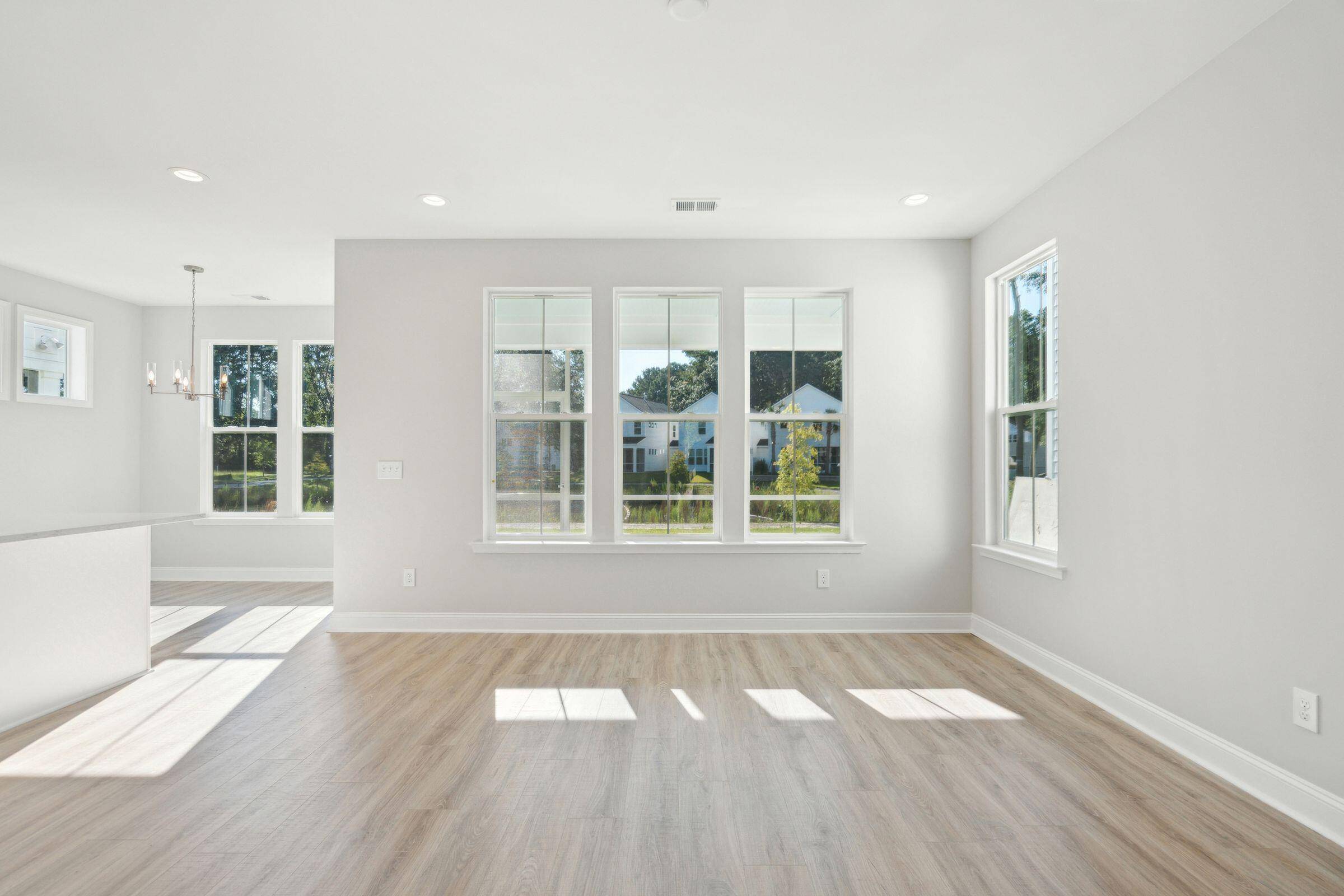 Charleston, SC 29414,186 Claret Cup Way