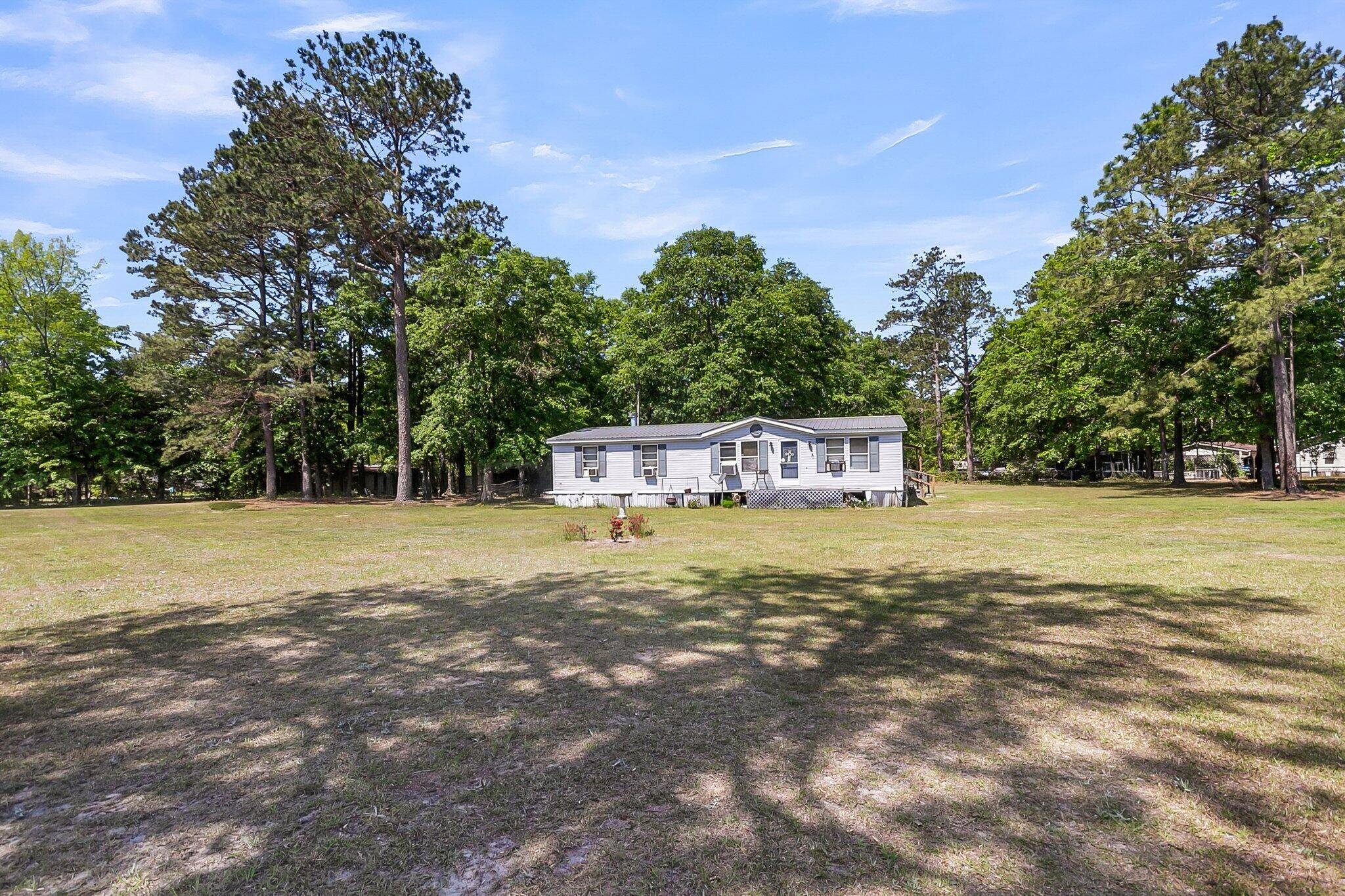 Cross, SC 29436,206 Mookees Ln